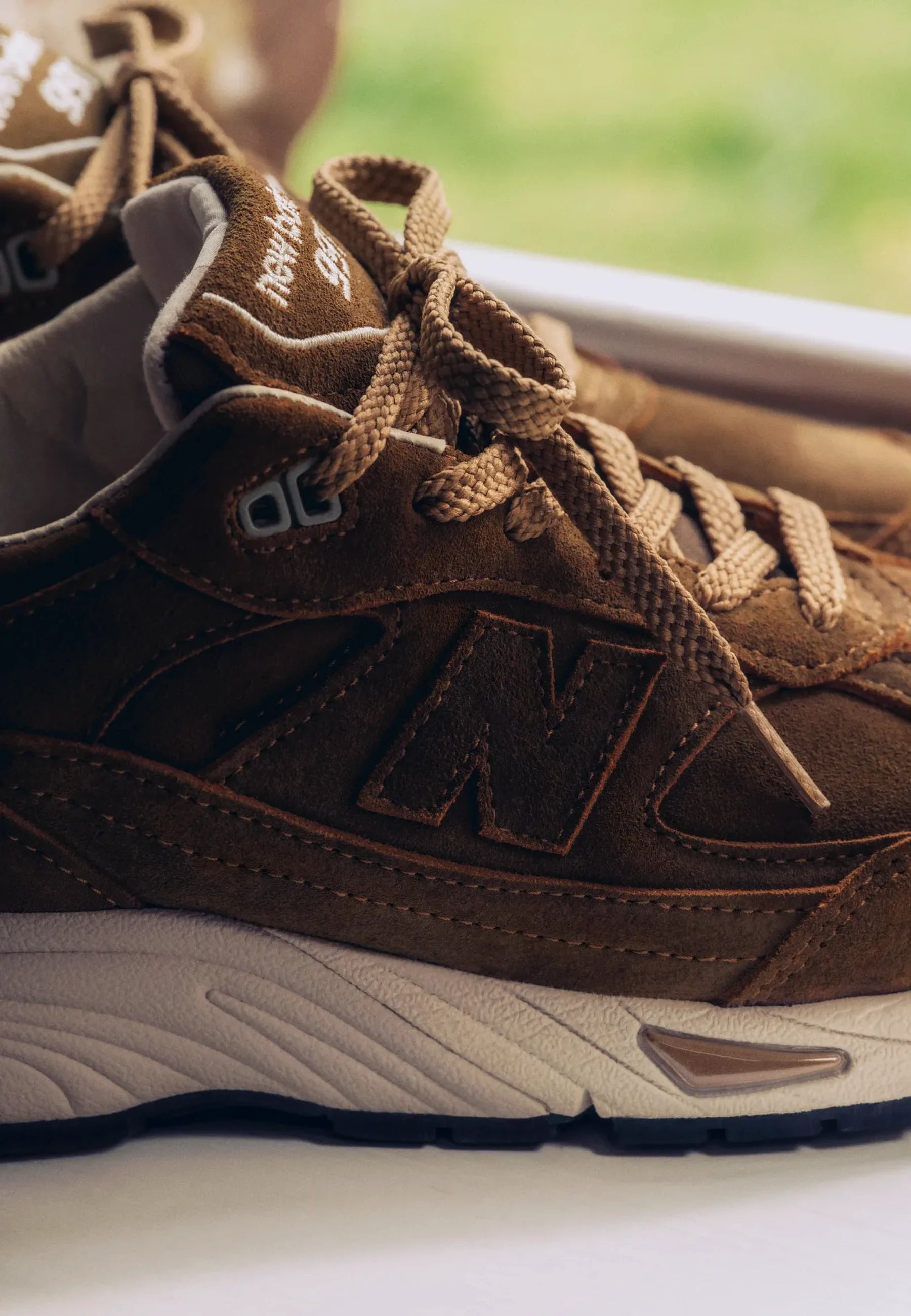 Made in UK 991v2 - Luxe Suede Dijon/Castle Wall - M991CM1