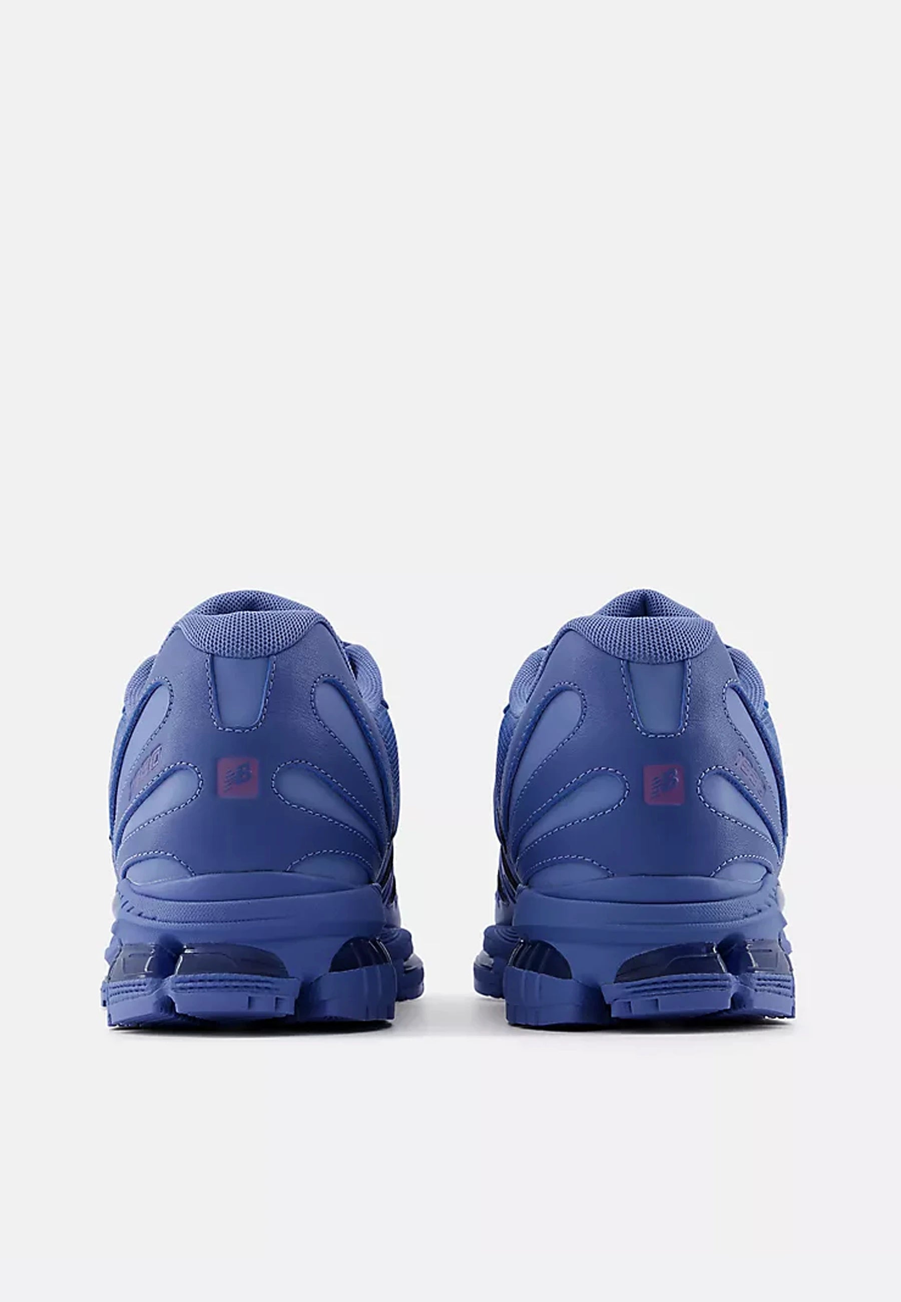 1890 - Lavender Blue - U1890787