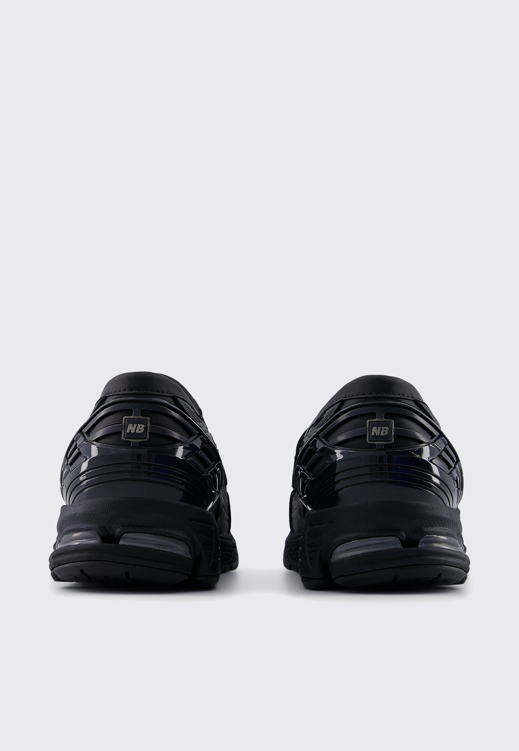 1906L - Black/Angora - U19068G9