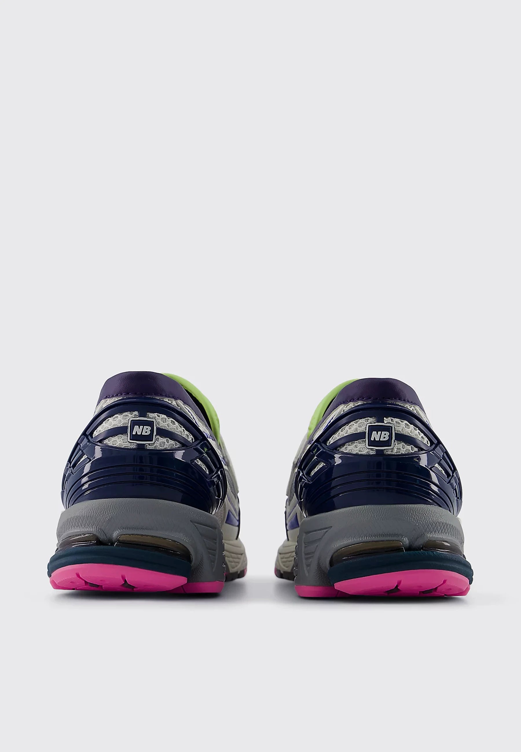 1906L - Silver Metallic/Navy/Pink Heat - U190667K