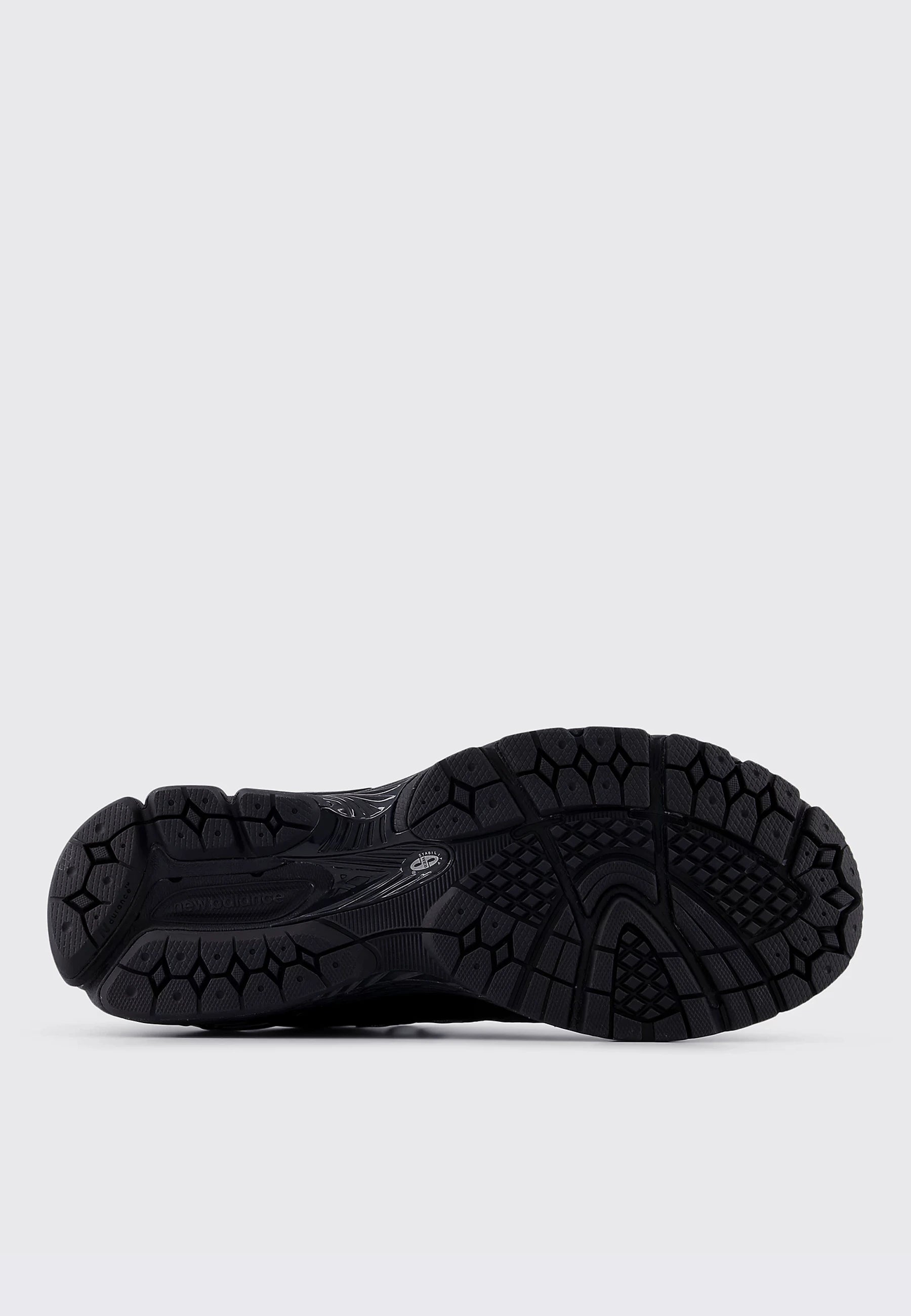 1906 Gore-Tex - Black/Alkaline Green - U190631U