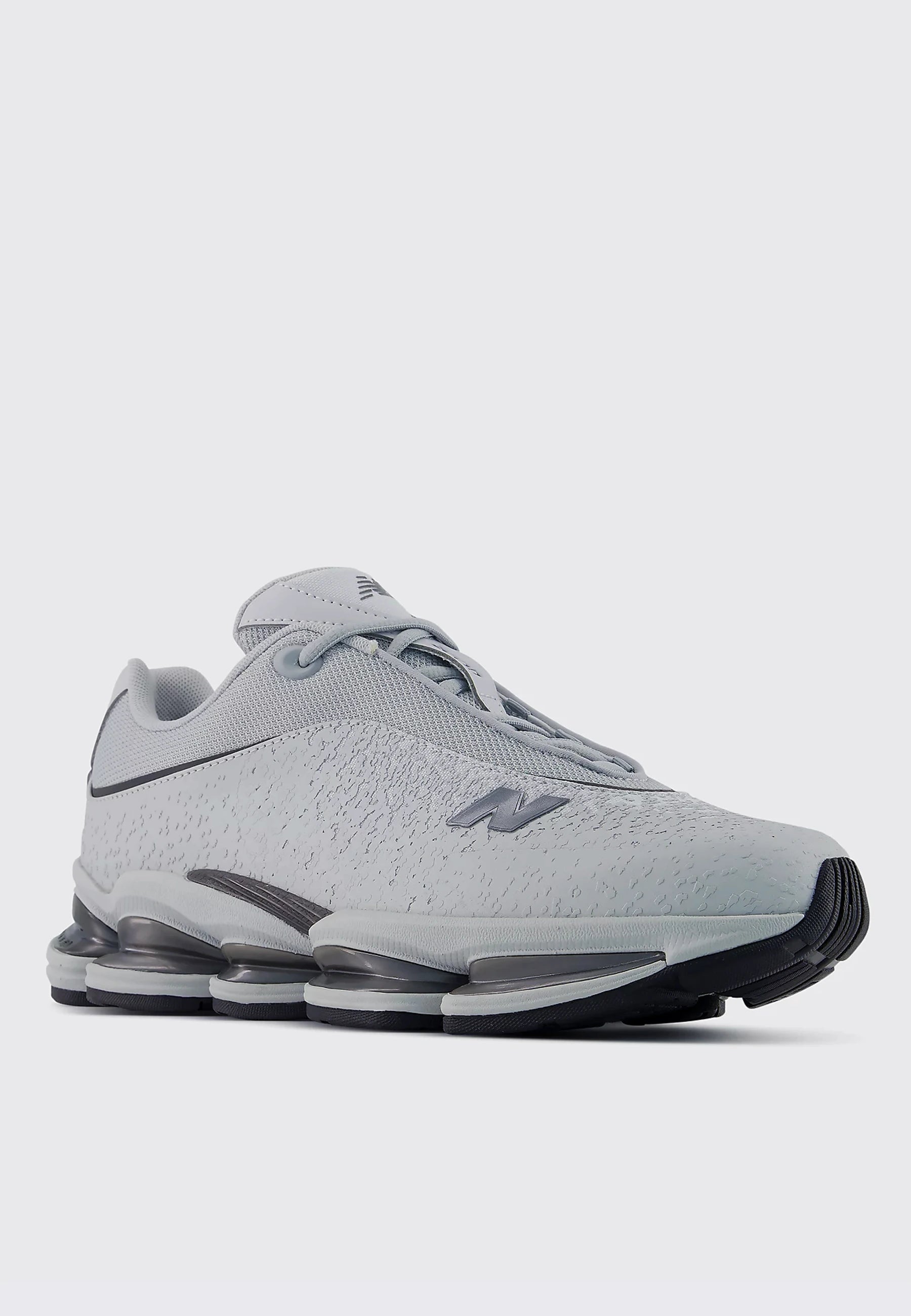 2000 - Grey/Black - U20008DA