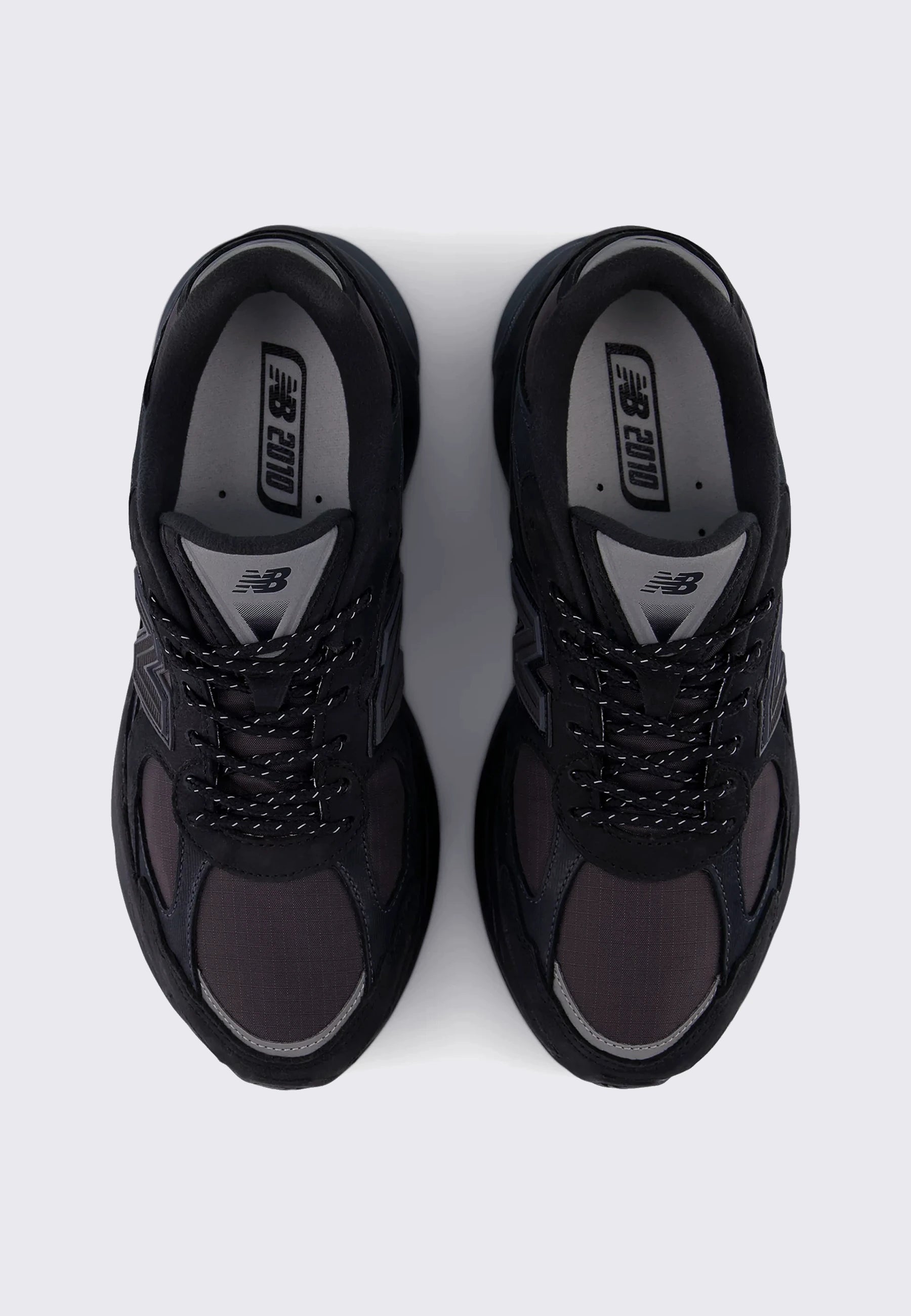 2010 - Black/Faded Black/Phantom - U20109UZ