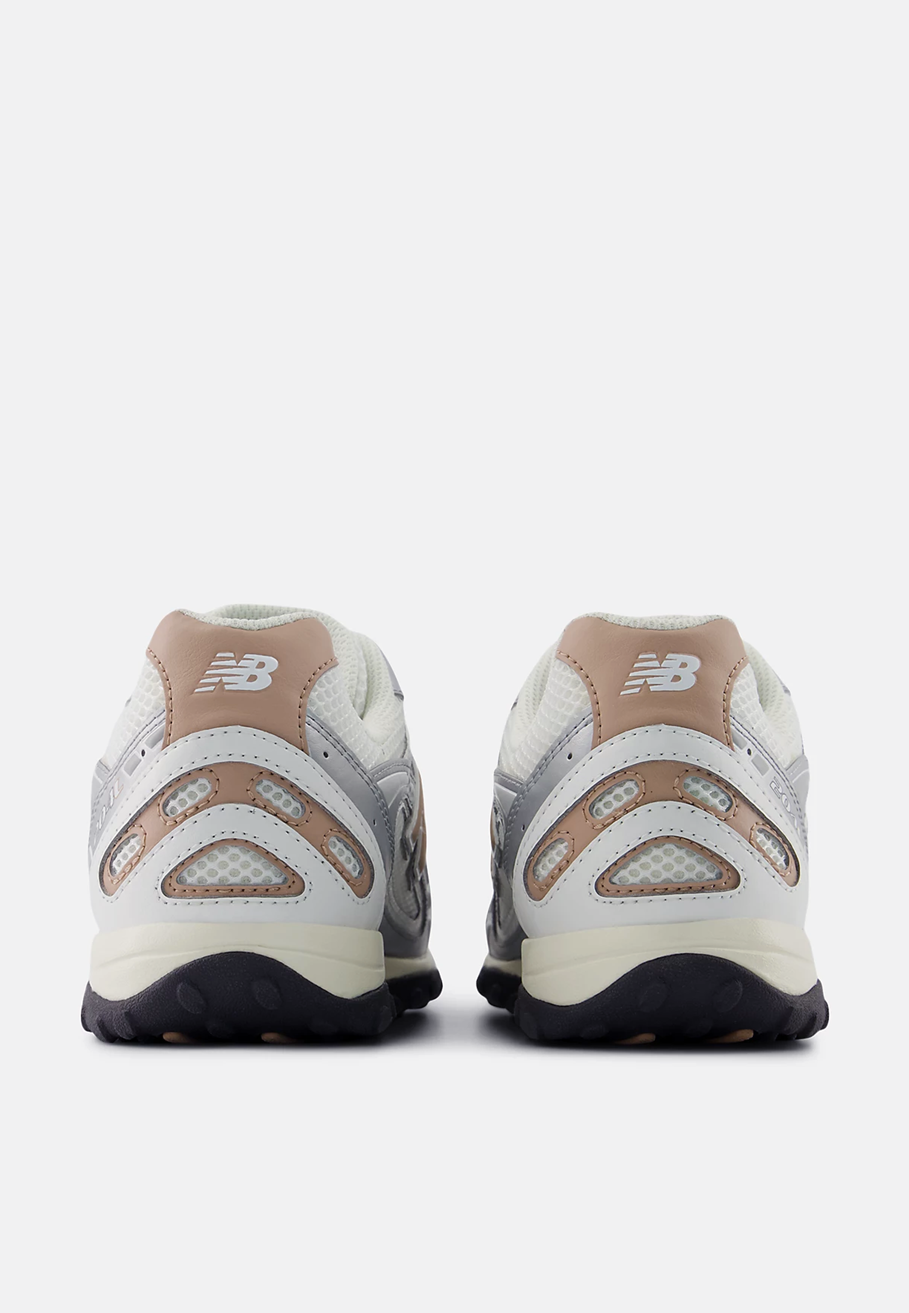 204 - Silver/Tan - U204LSWA