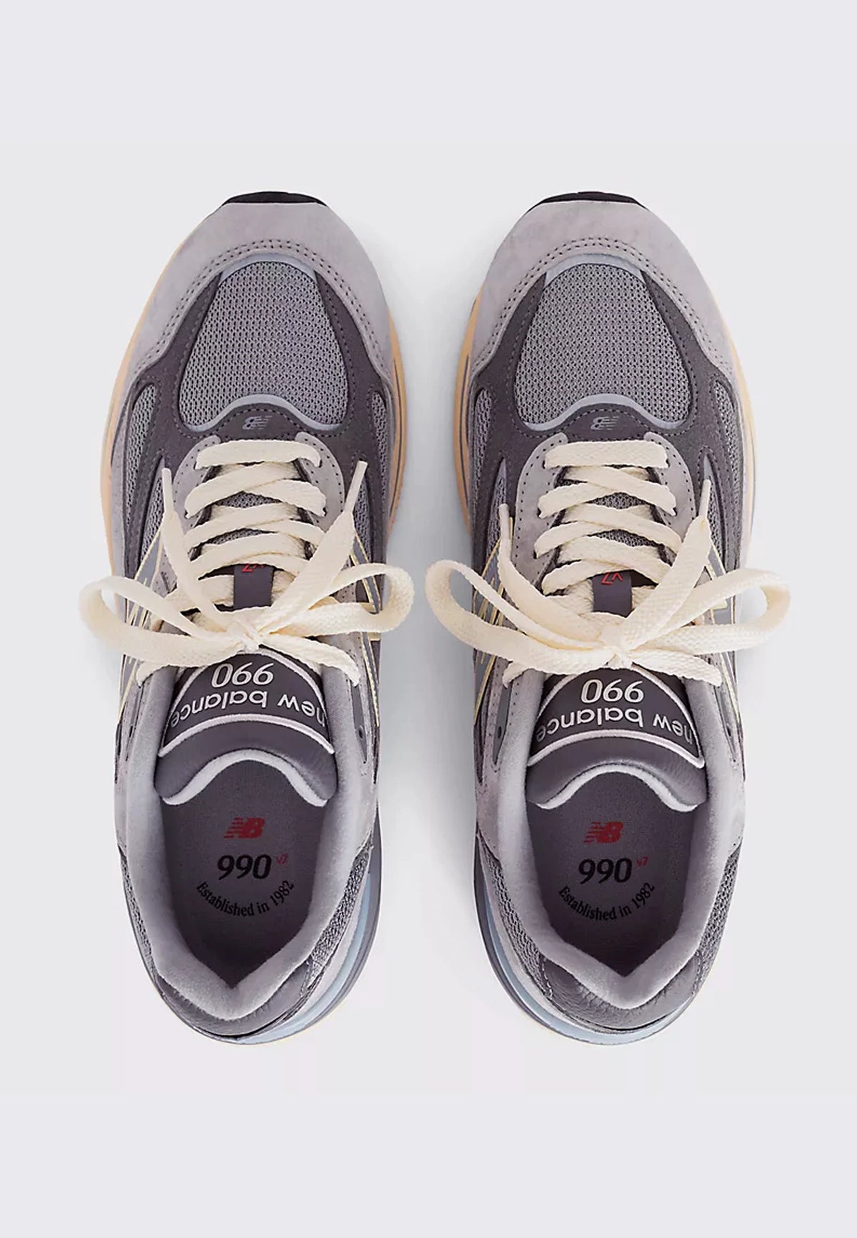 Made In USA 990v7 - Kool Grey - U990GR7