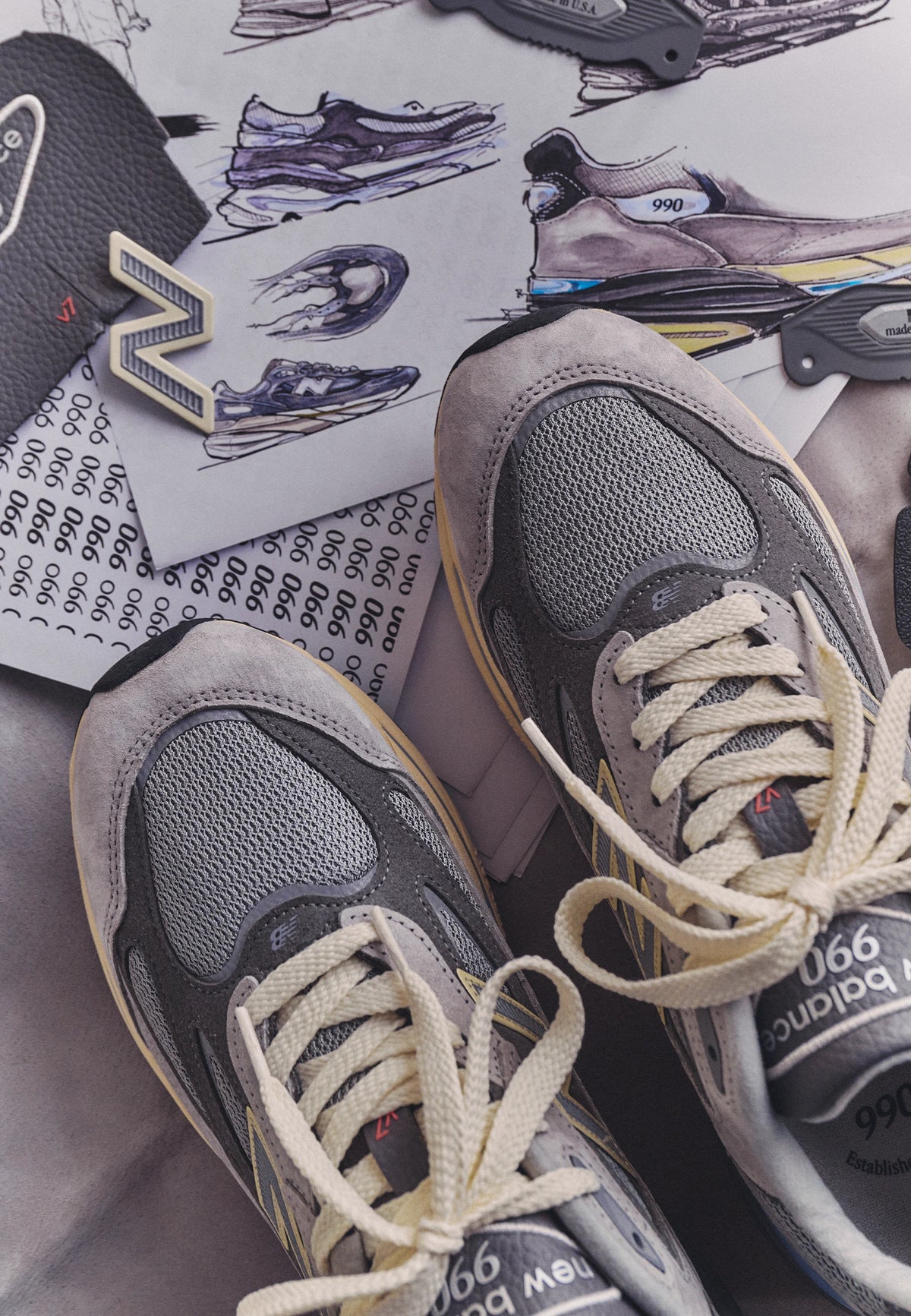 Made In USA 990v7 - Kool Grey - U990GR7