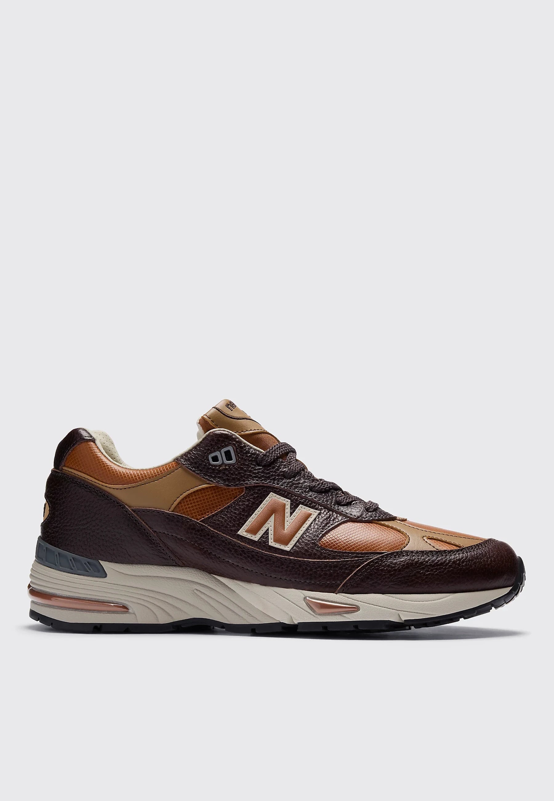 Made in UK 991v1 - Brown - M991LB1