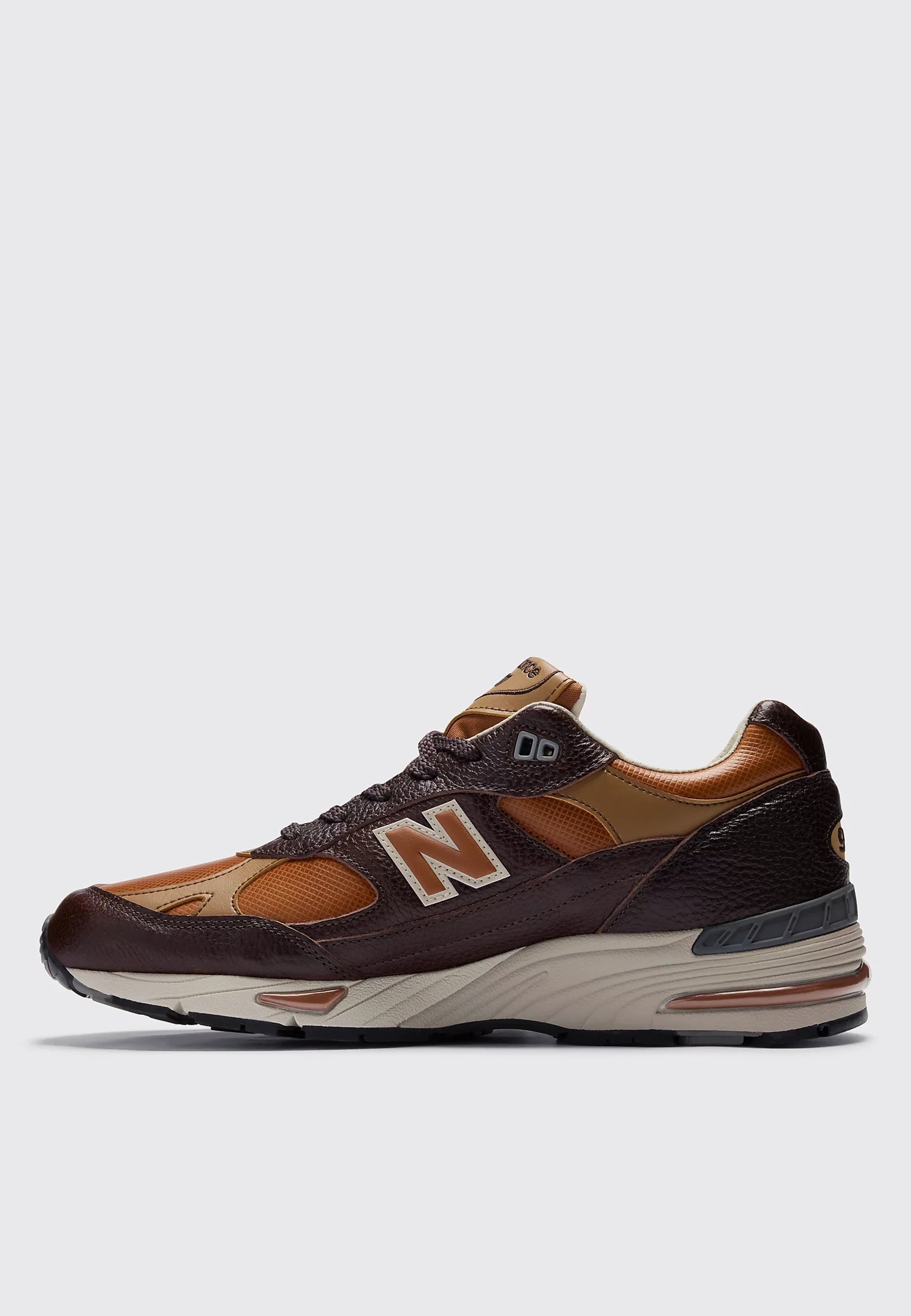 Made in UK 991v1 - Brown - M991LB1