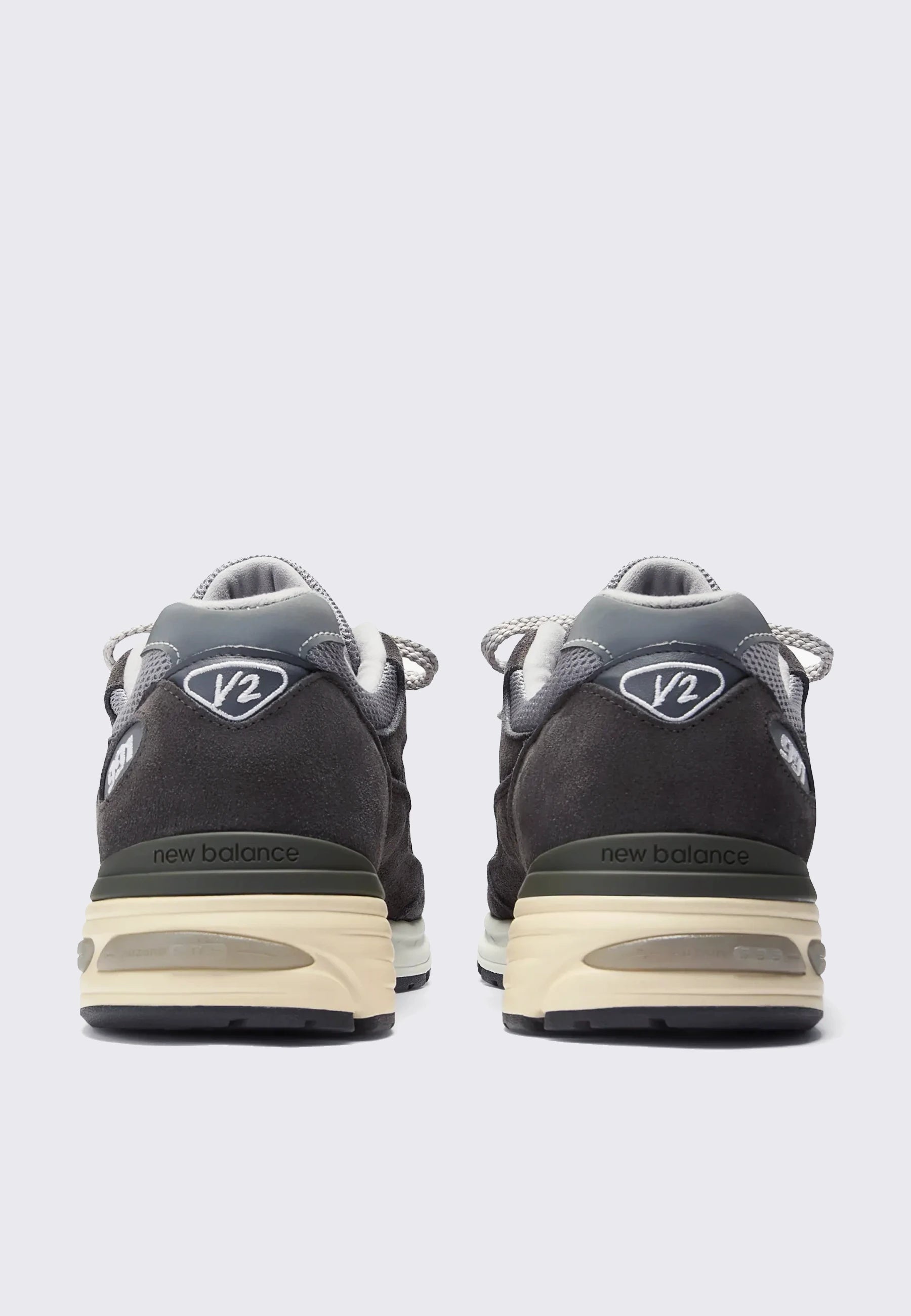 Made in UK 991v2 - Forged Iron/Alloy/Smoked Pearl - U991RG2