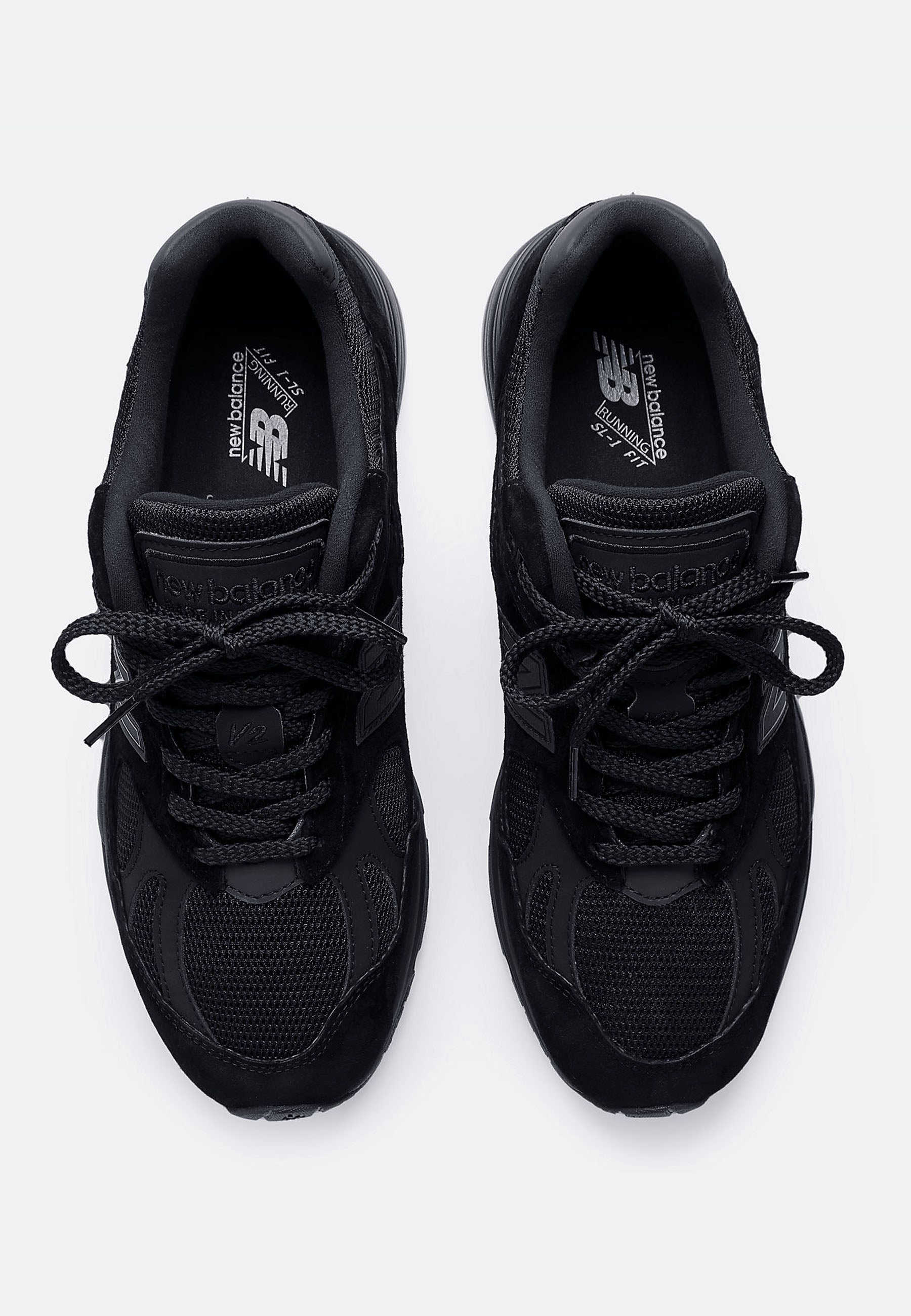 Made In UK 991v2 - Triple Black - U991KK2