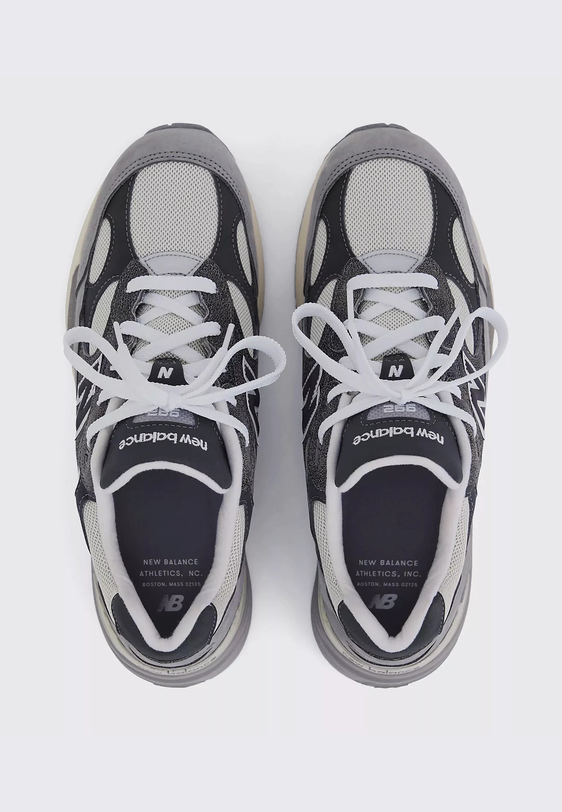 Made in USA 992 - Shadow Grey/Team Away Grey/Turtledove - U9927WX