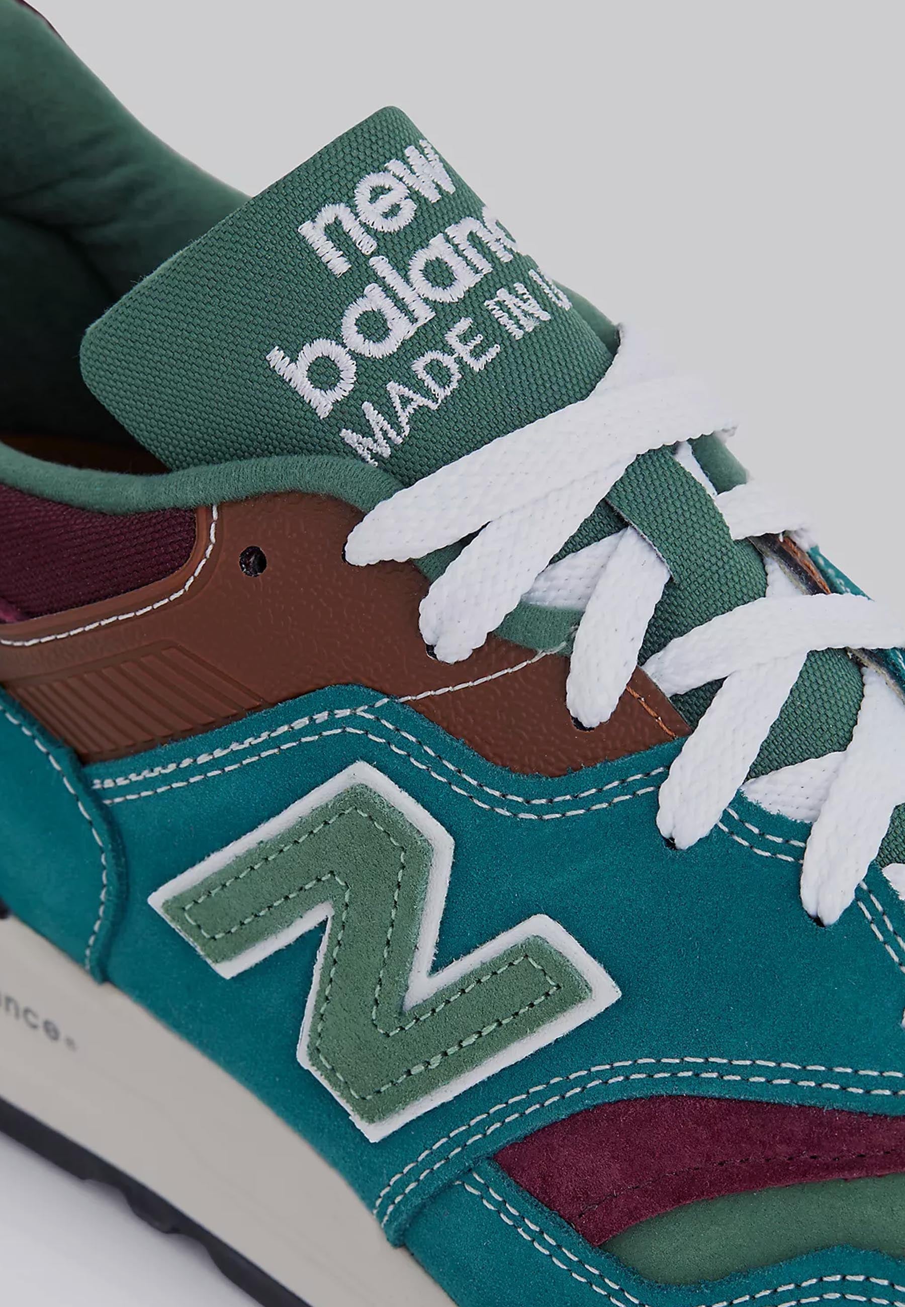 Made in Usa 997 - Teal/Brown - U997TB