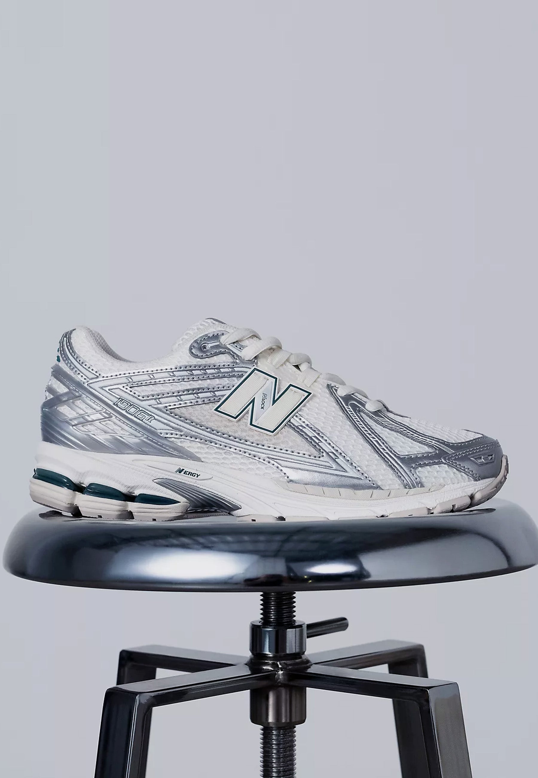 New Balance | Buy M1906REE - Silver Metalic/Sea salt/New spruce