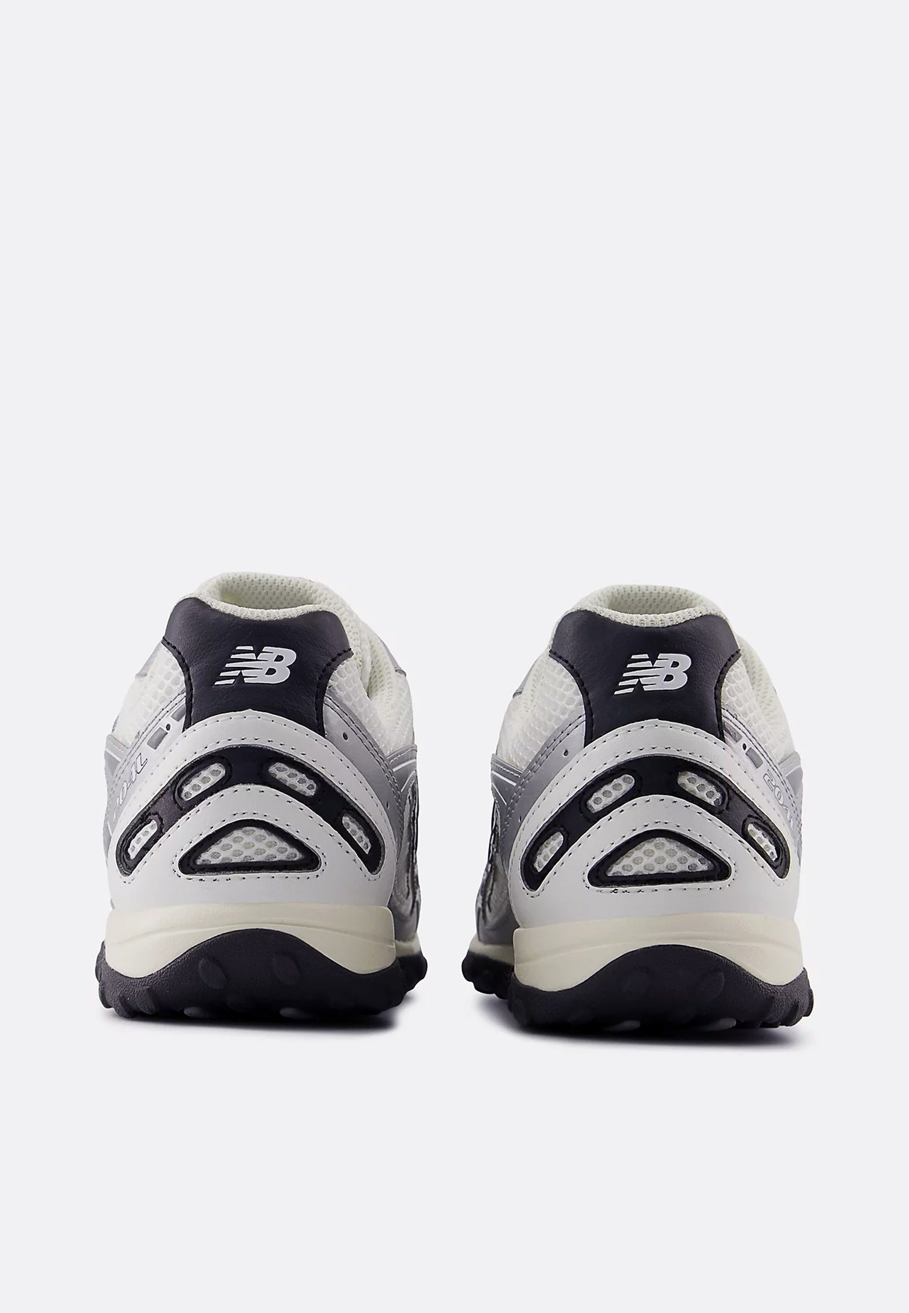 204 - Silver/Black - U204LSWD