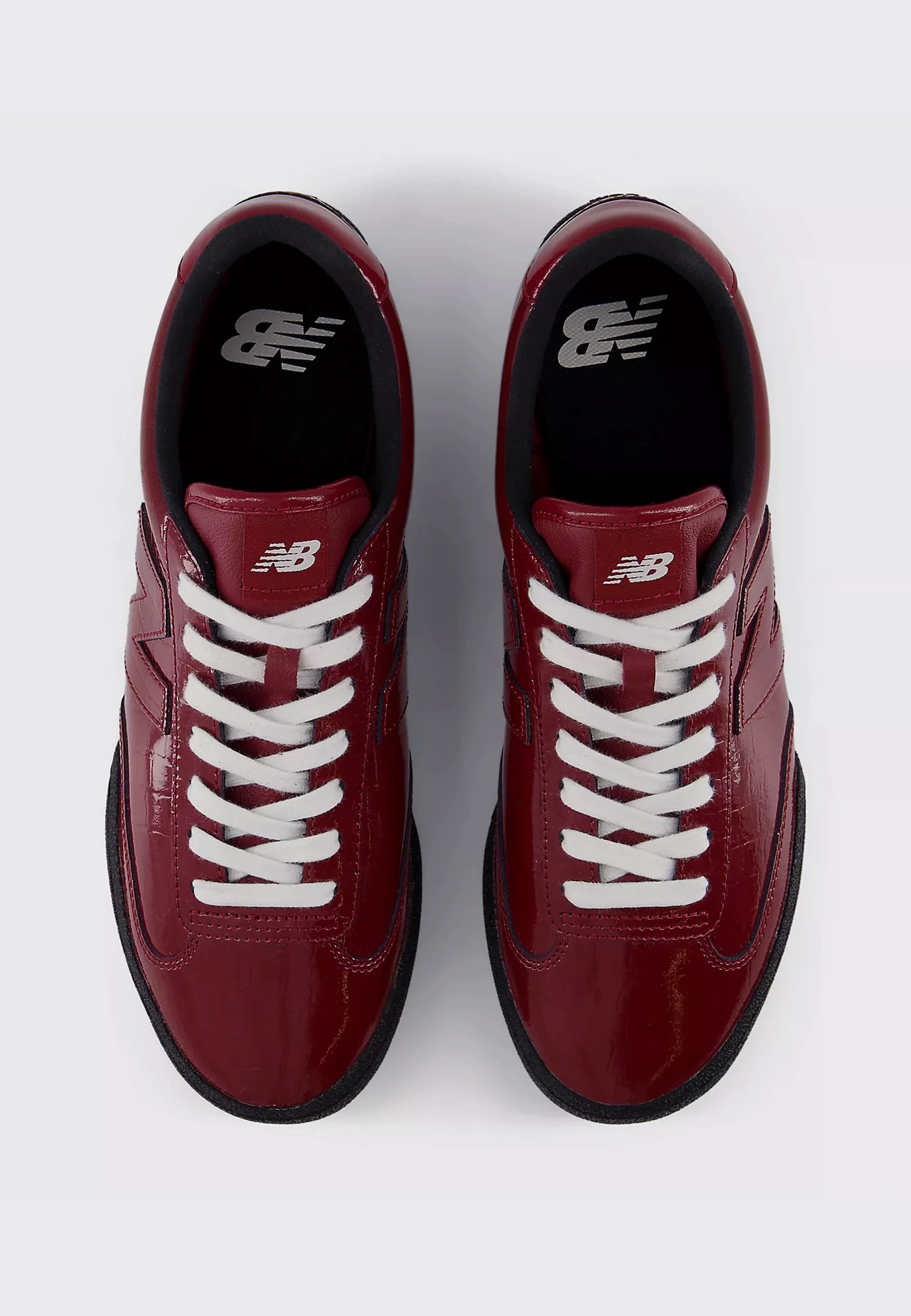 Gator Run - Burgundy Croc Patent - UGTR17G