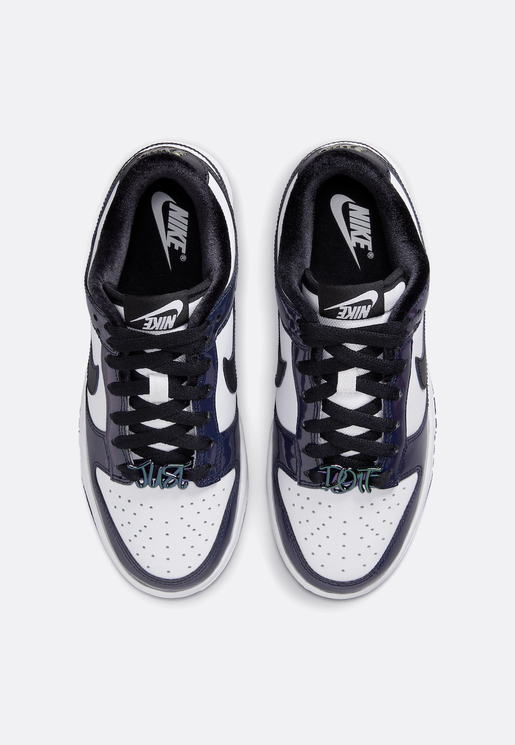 Women's Dunk Low SE - Black Multi/White