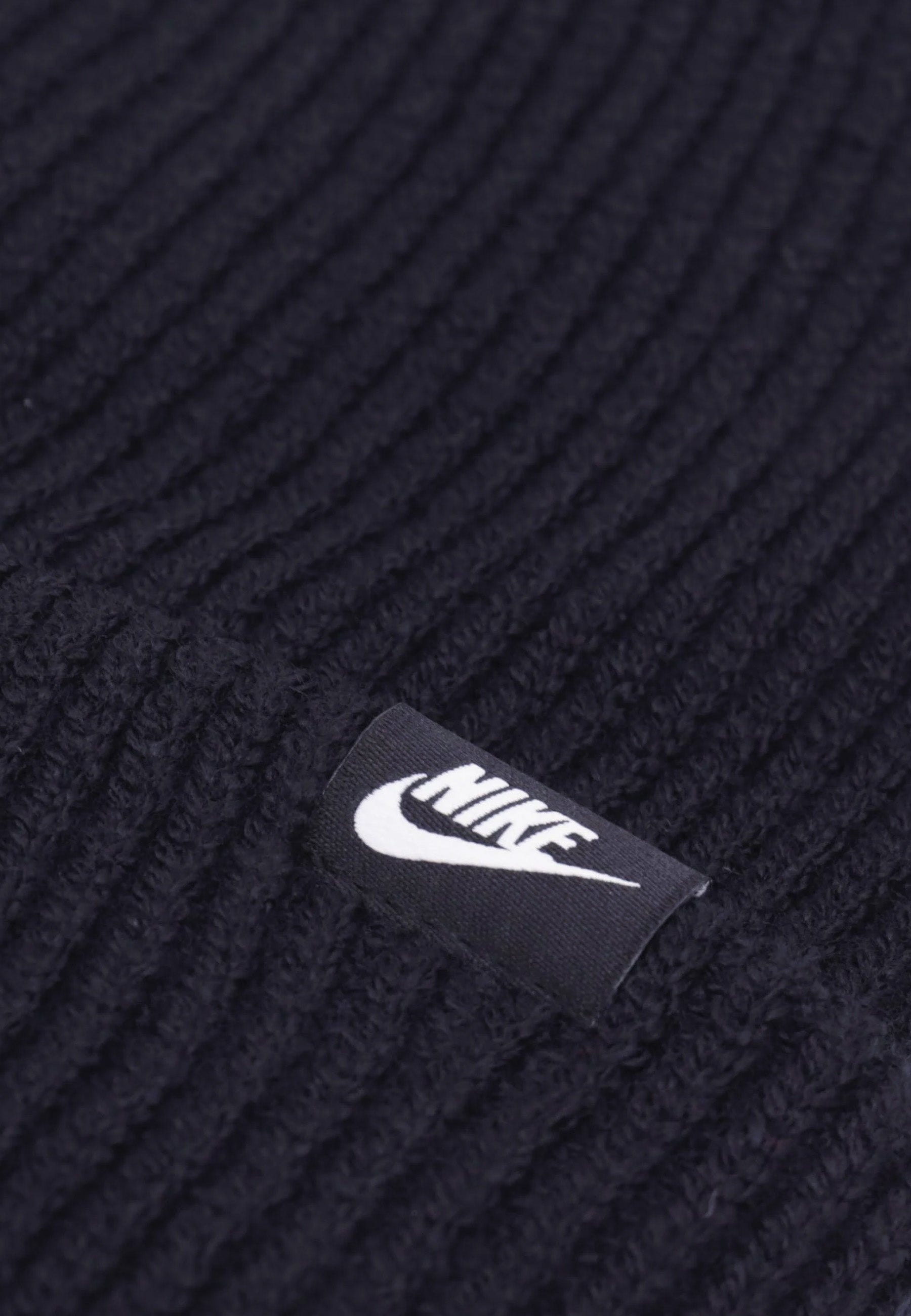 Peak Standard Cuff Futura Beanie - Black