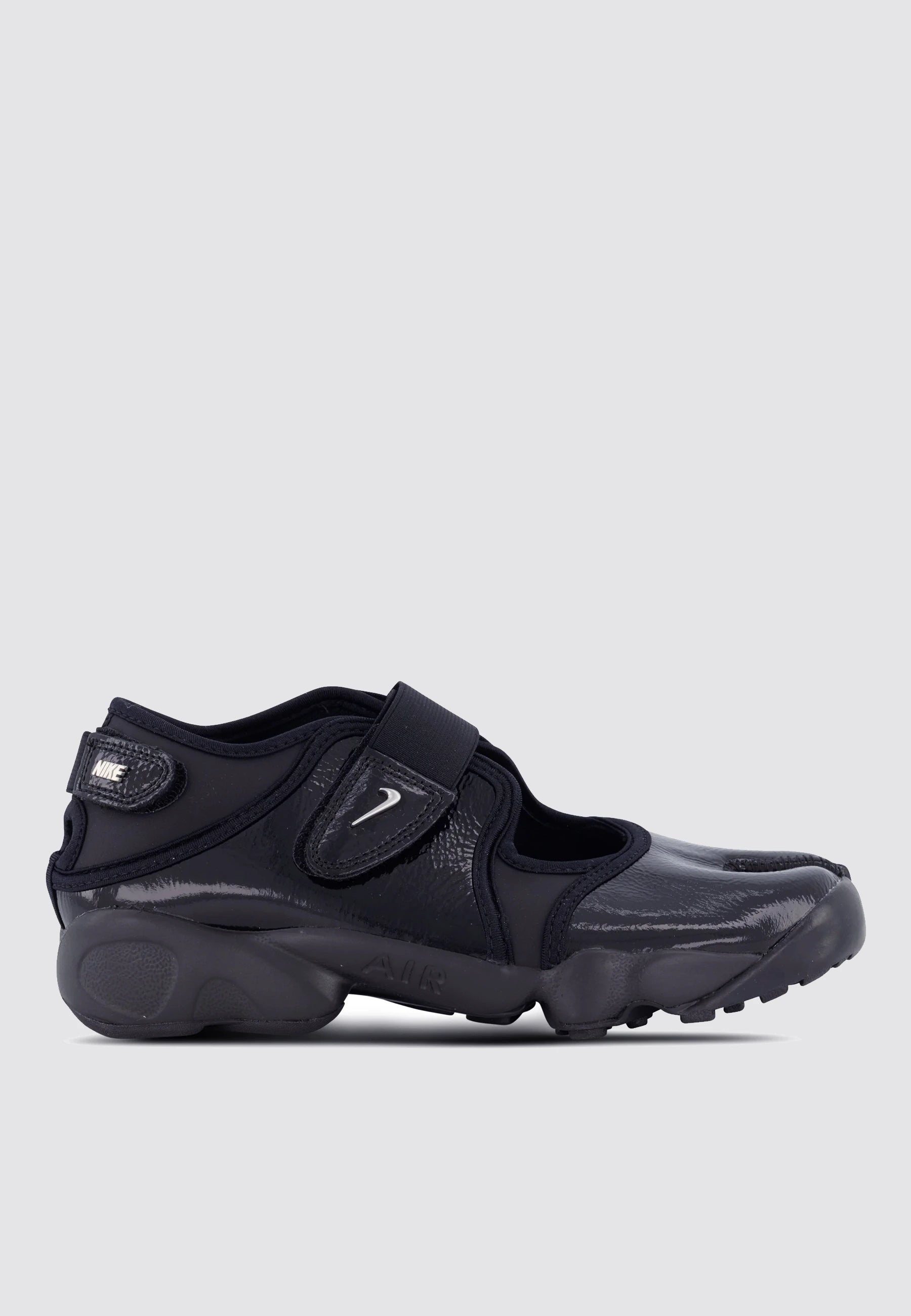 Women's Air Rift Breathe - Black/Metallic Silver