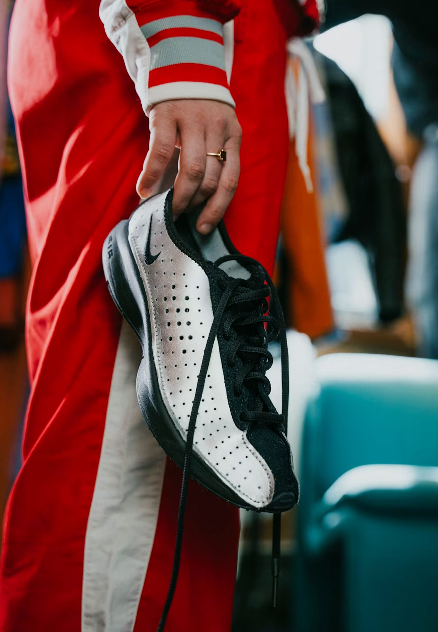 Women's Air Superfly - Metallic Silver/Black Anthracite Volt