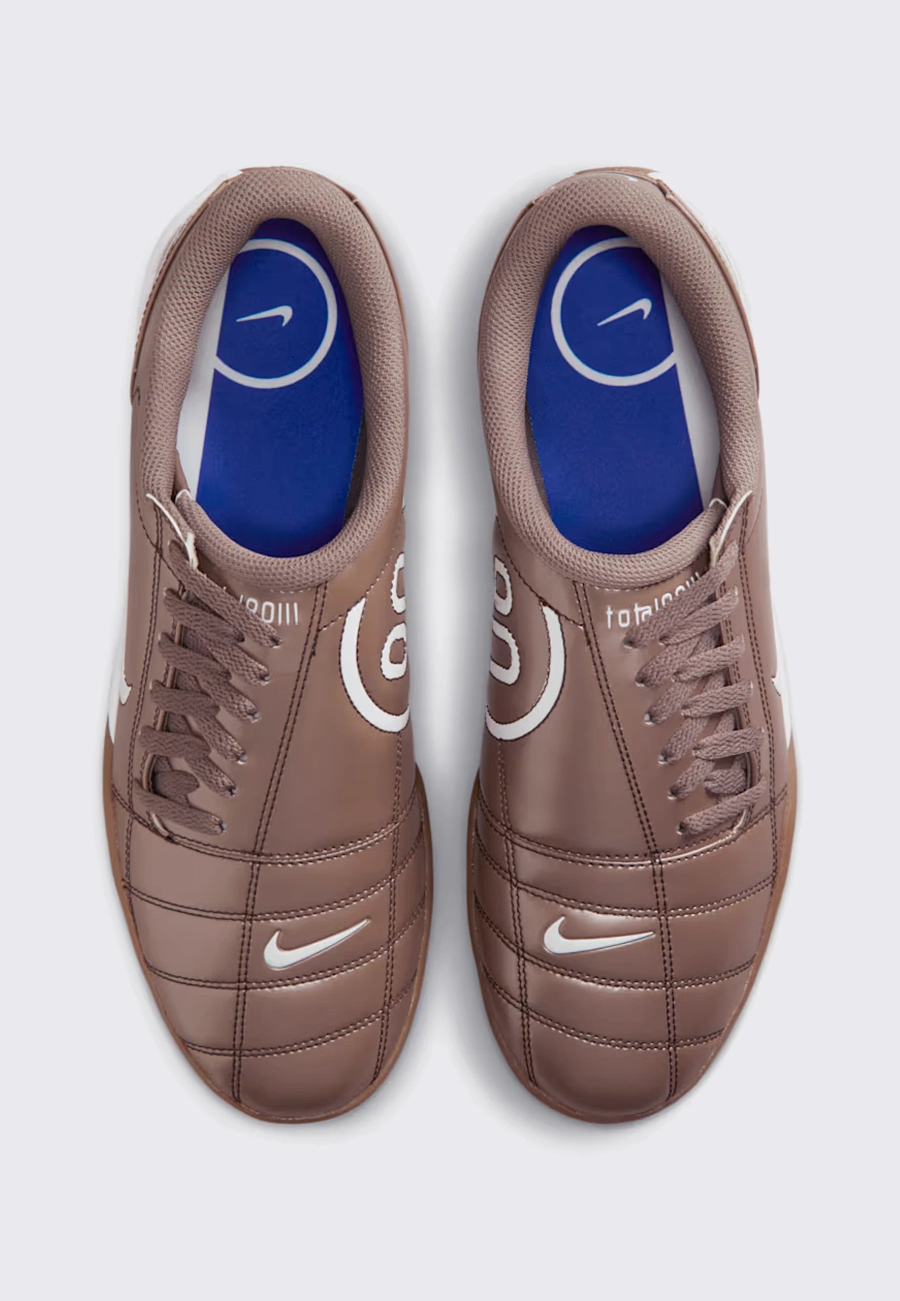 Total 90 - Mink Brown/White Racer Blue