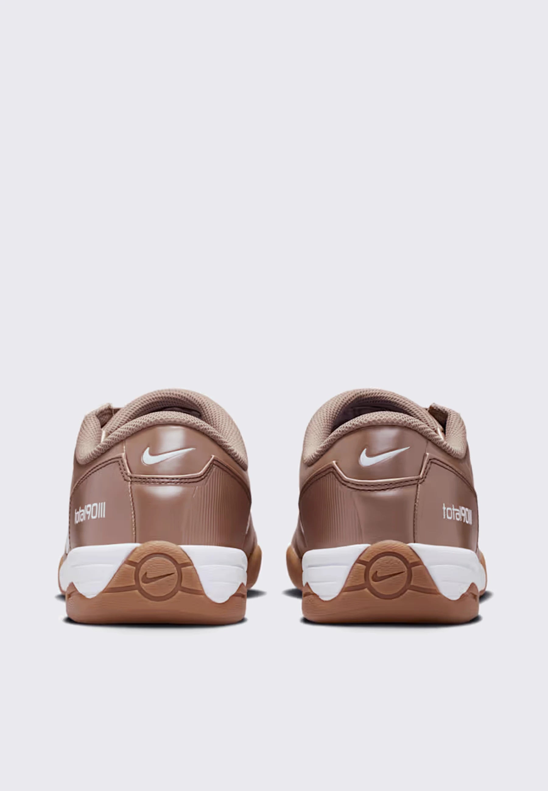 Total 90 - Mink Brown/White Racer Blue