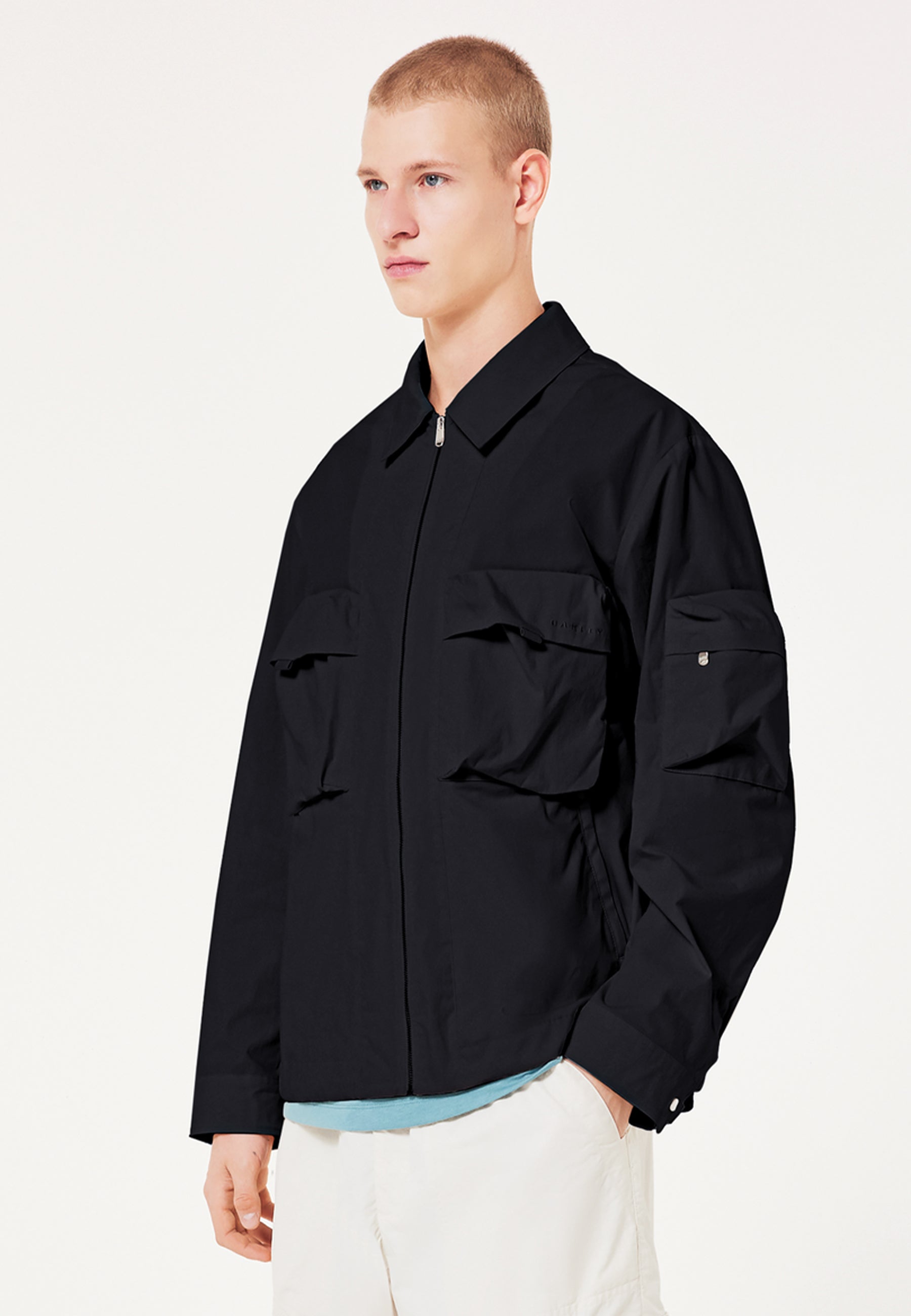 Oakley | Buy Reserve Full Zip Jacket - Blackout online | Good As