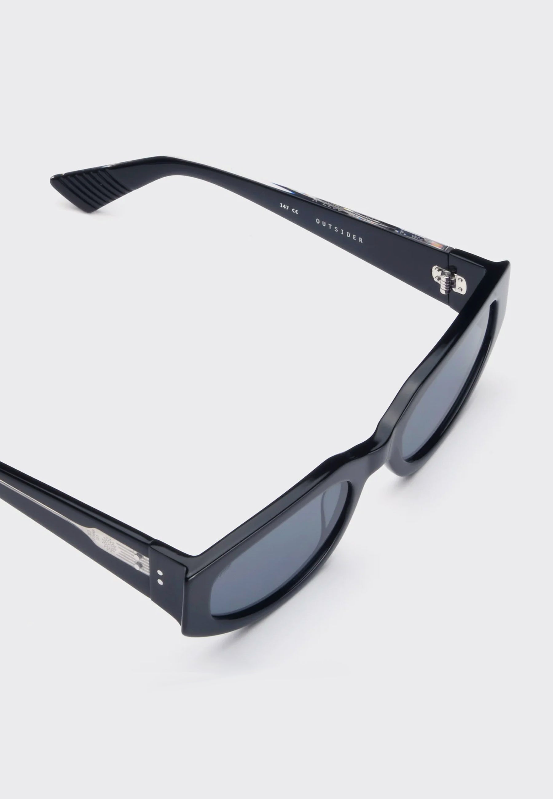 Outsider Sunglasses Black - Main Image