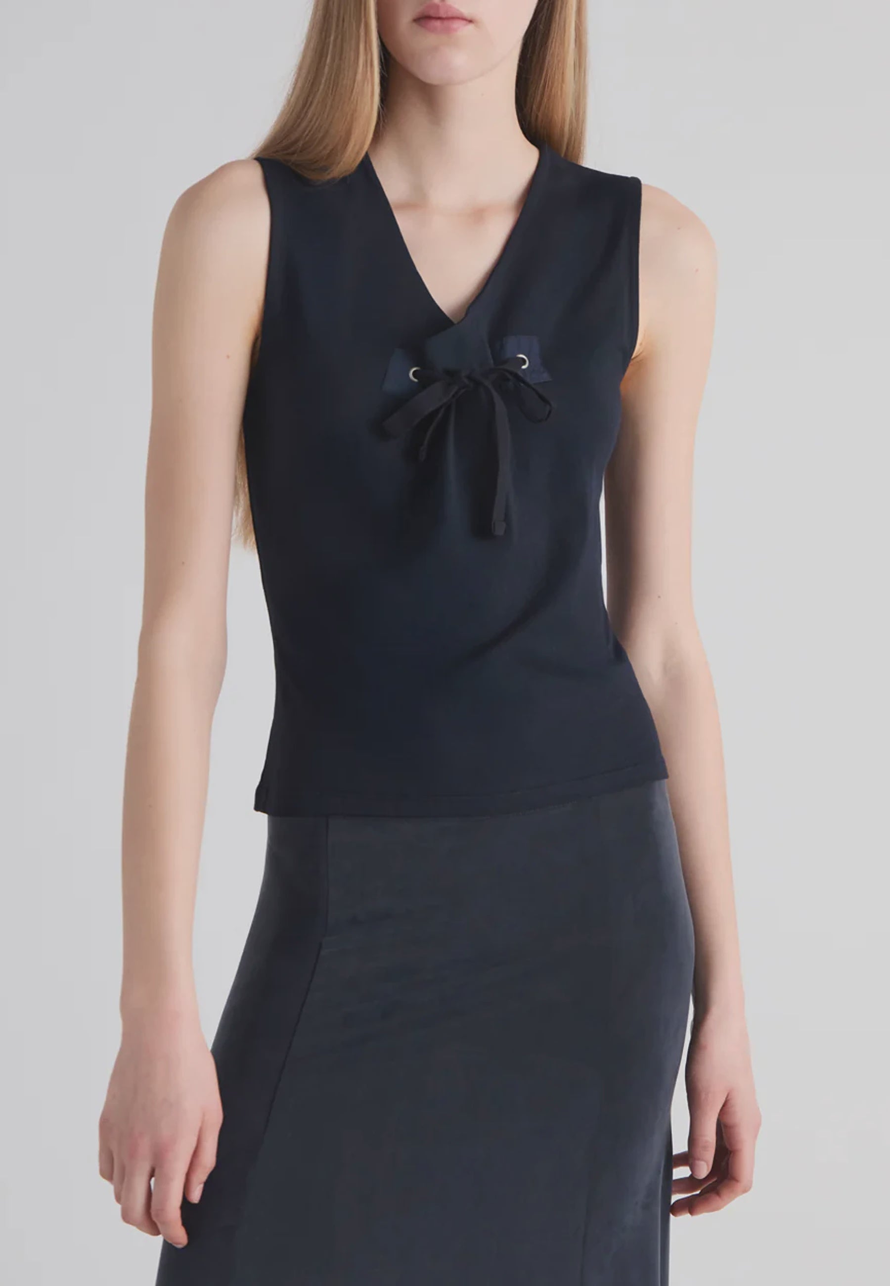 Manir Top - Black
