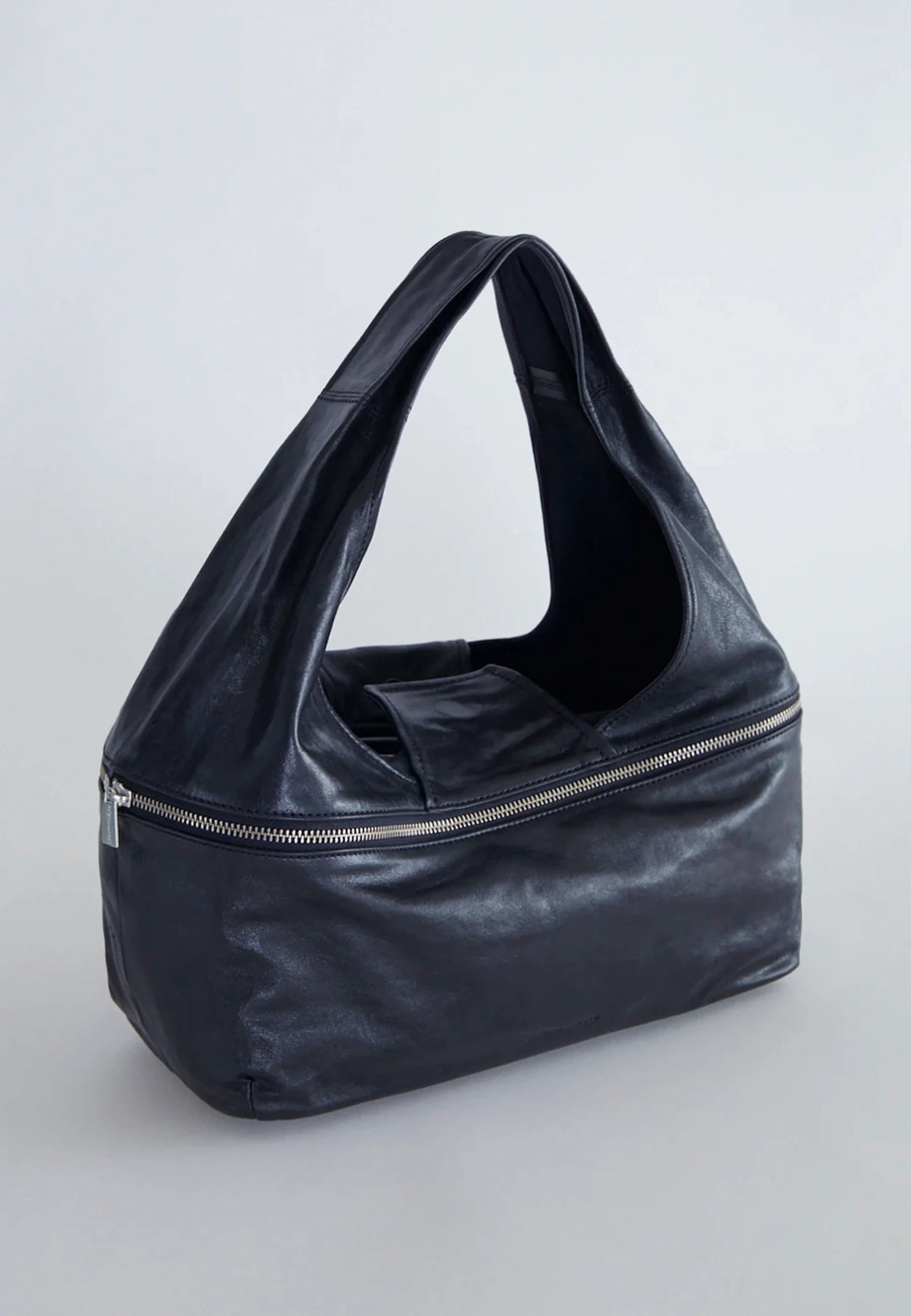 Riba Zip Bag - Black