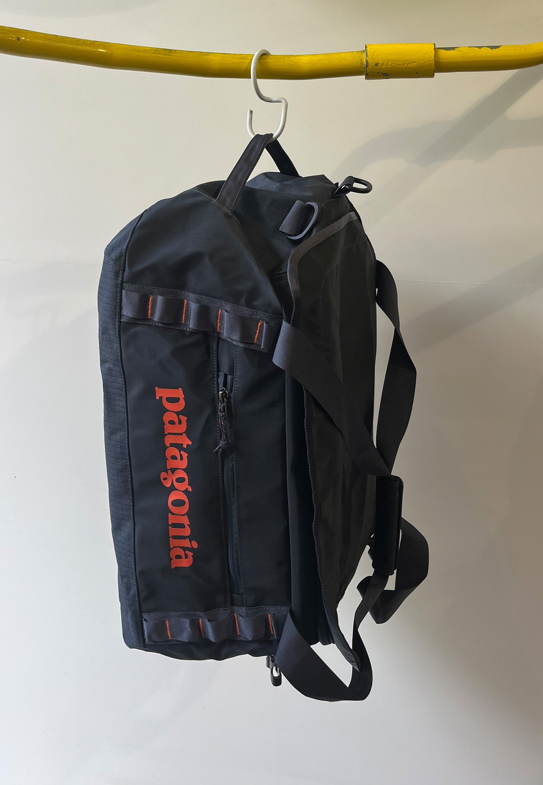 Patagonia Buy Black Hole Duffel 40L Smolder Blue online Good