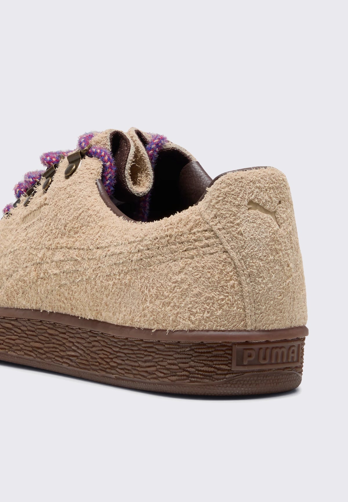 Suede Hike - Cashew/Gum
