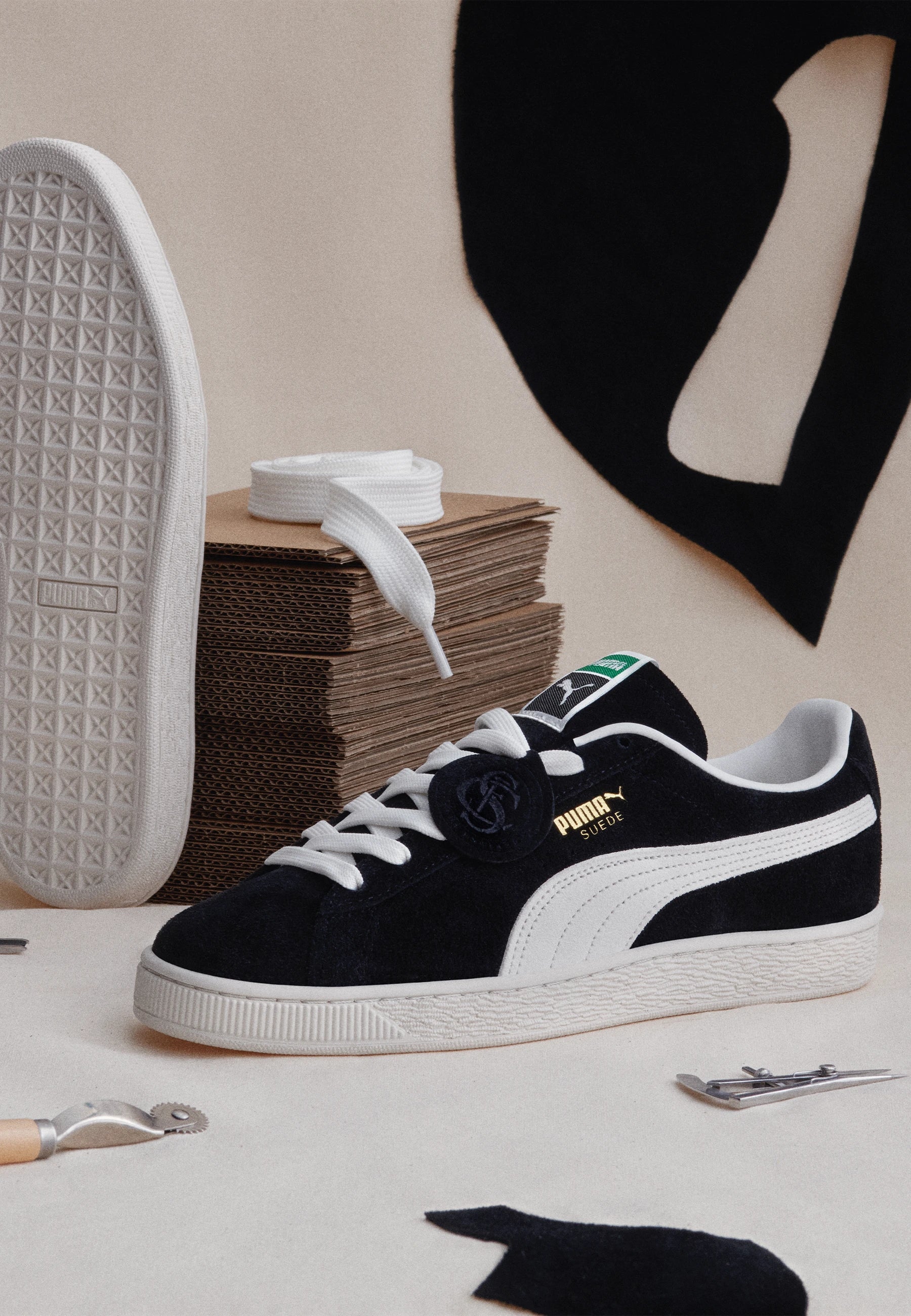 Suede Classic Charles F. Stead - Puma Black/Puma White
