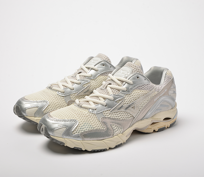 Wave Rider 10 - Snow White/White Sand/Nimbus Cloud