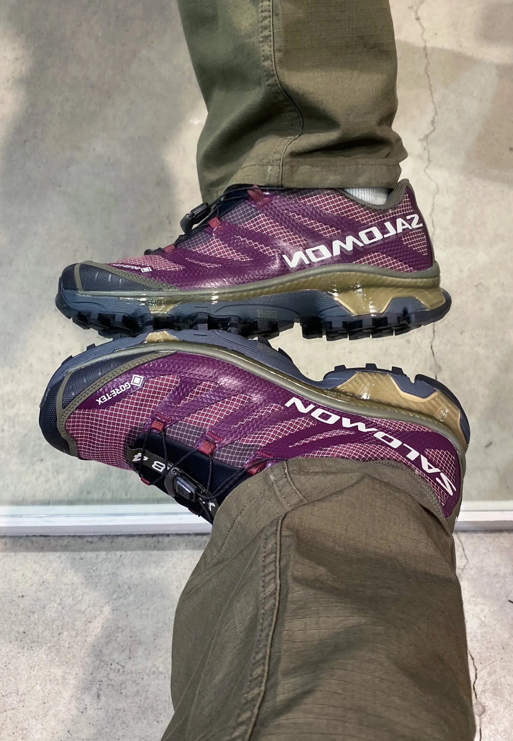 XT-4 GTX - Maroon Banner/Winter Bloom/Grape Leaf