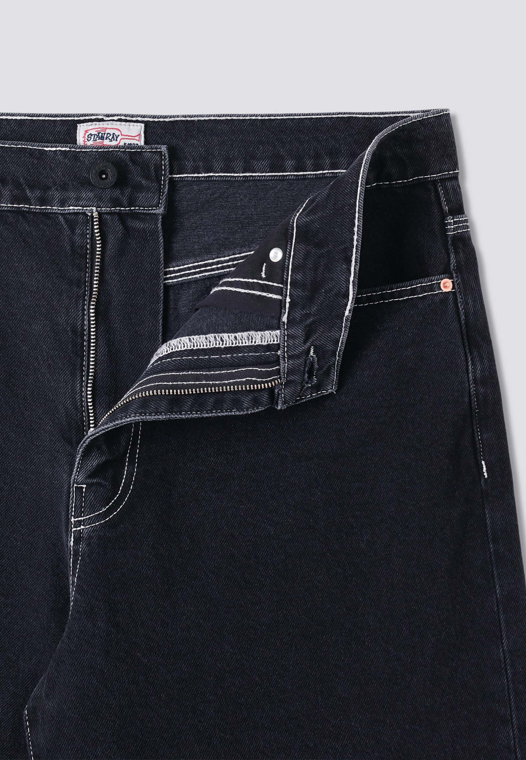 Wide 5 Shorts - Stonewashed Black Denim