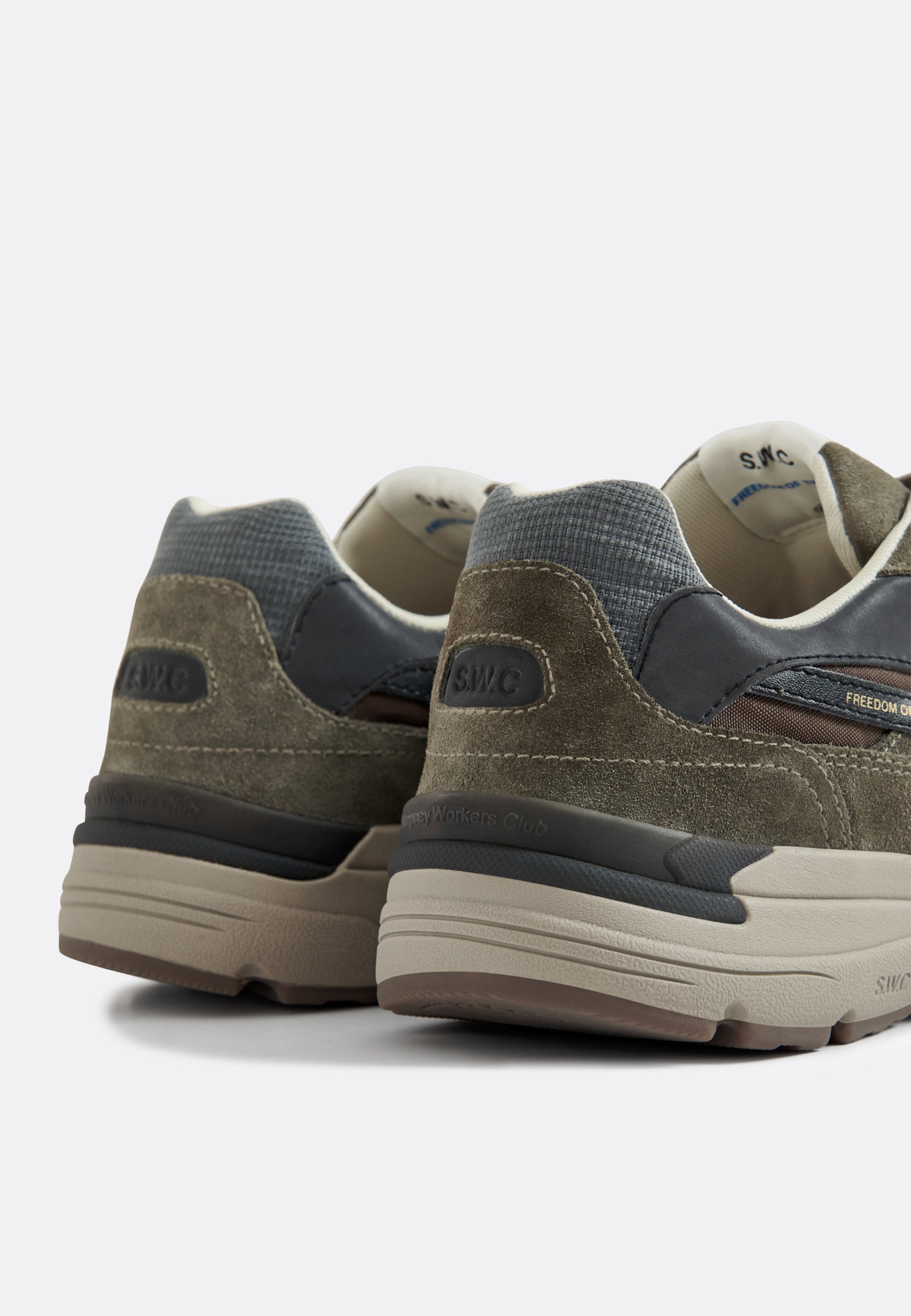 Amiel S-Strike Geo-Merged - Woodland