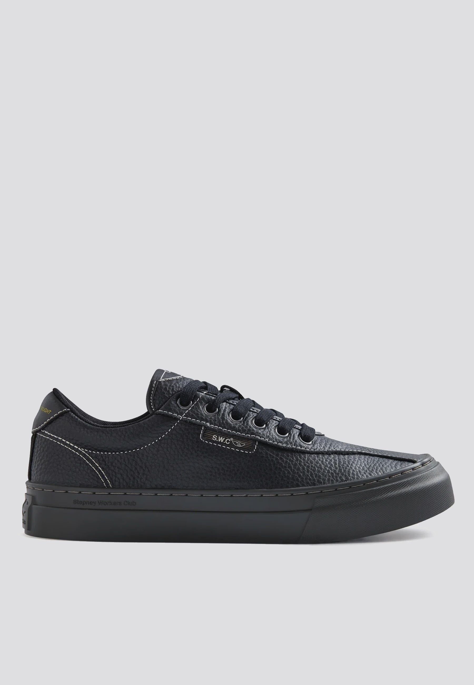 Dellow 02 Tumbled Leather - Black