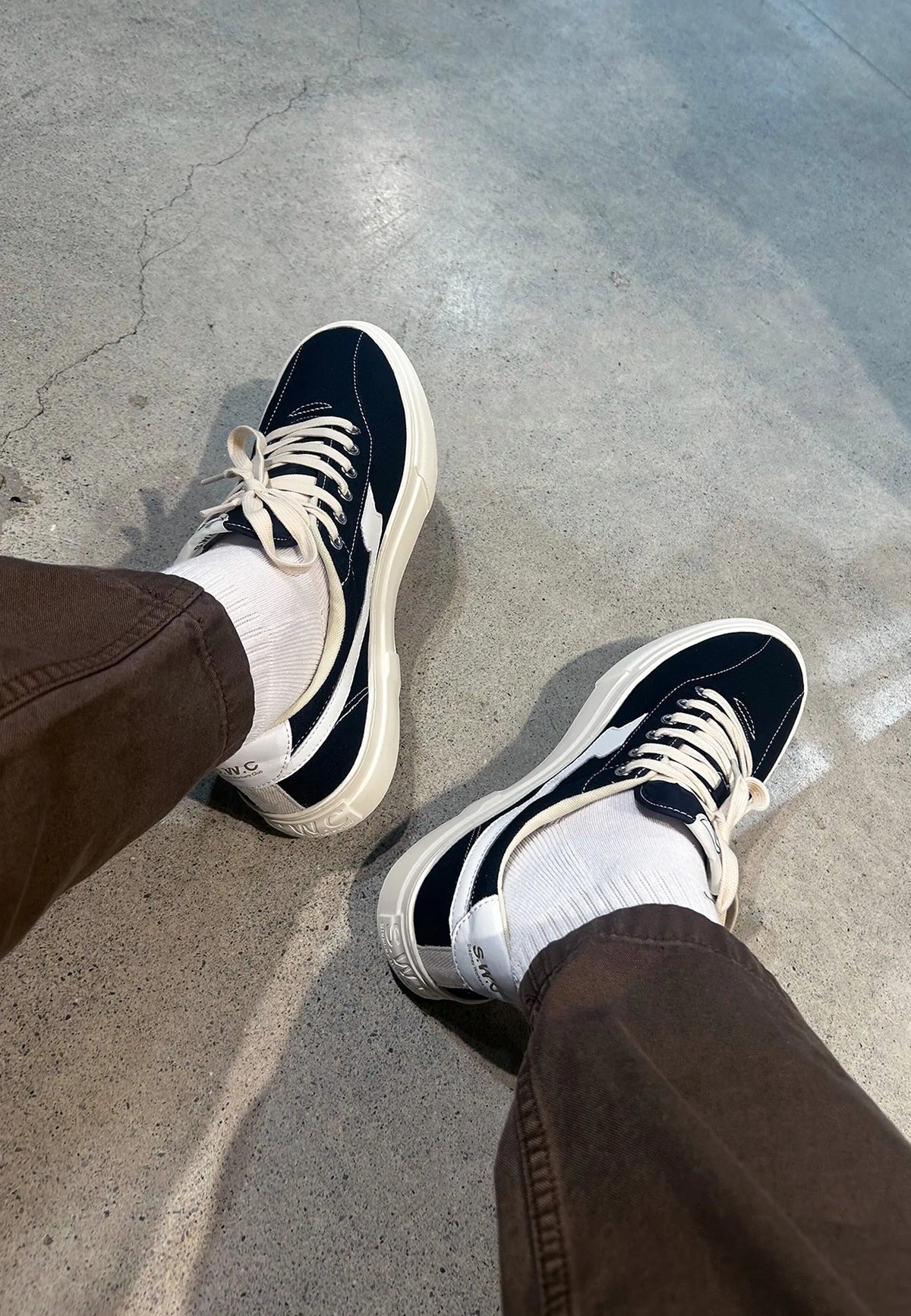 Dellow S-Strike Cup Canvas - Black/White