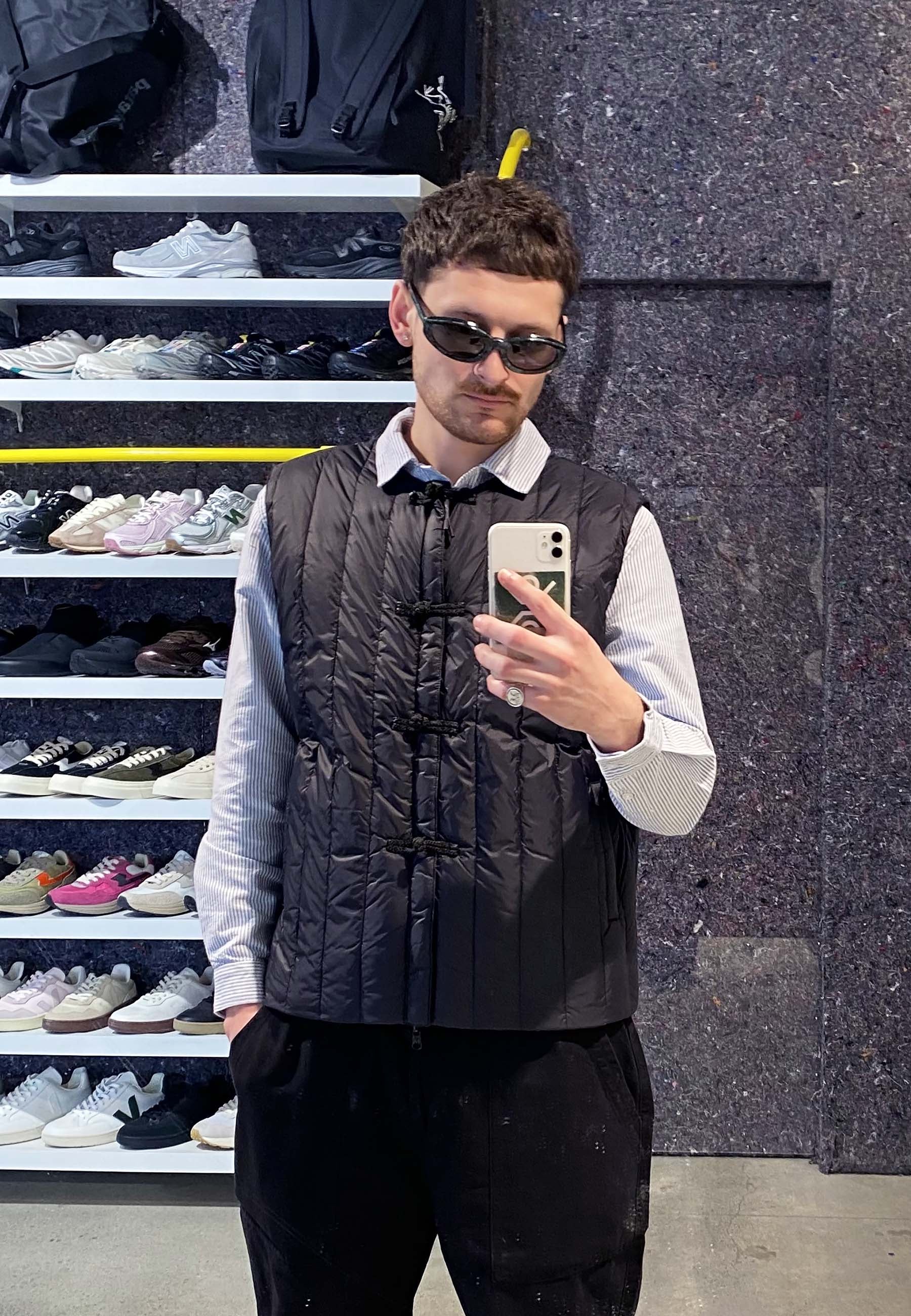 Taion | Buy Reversible China Button Inner Down Vest - Black online