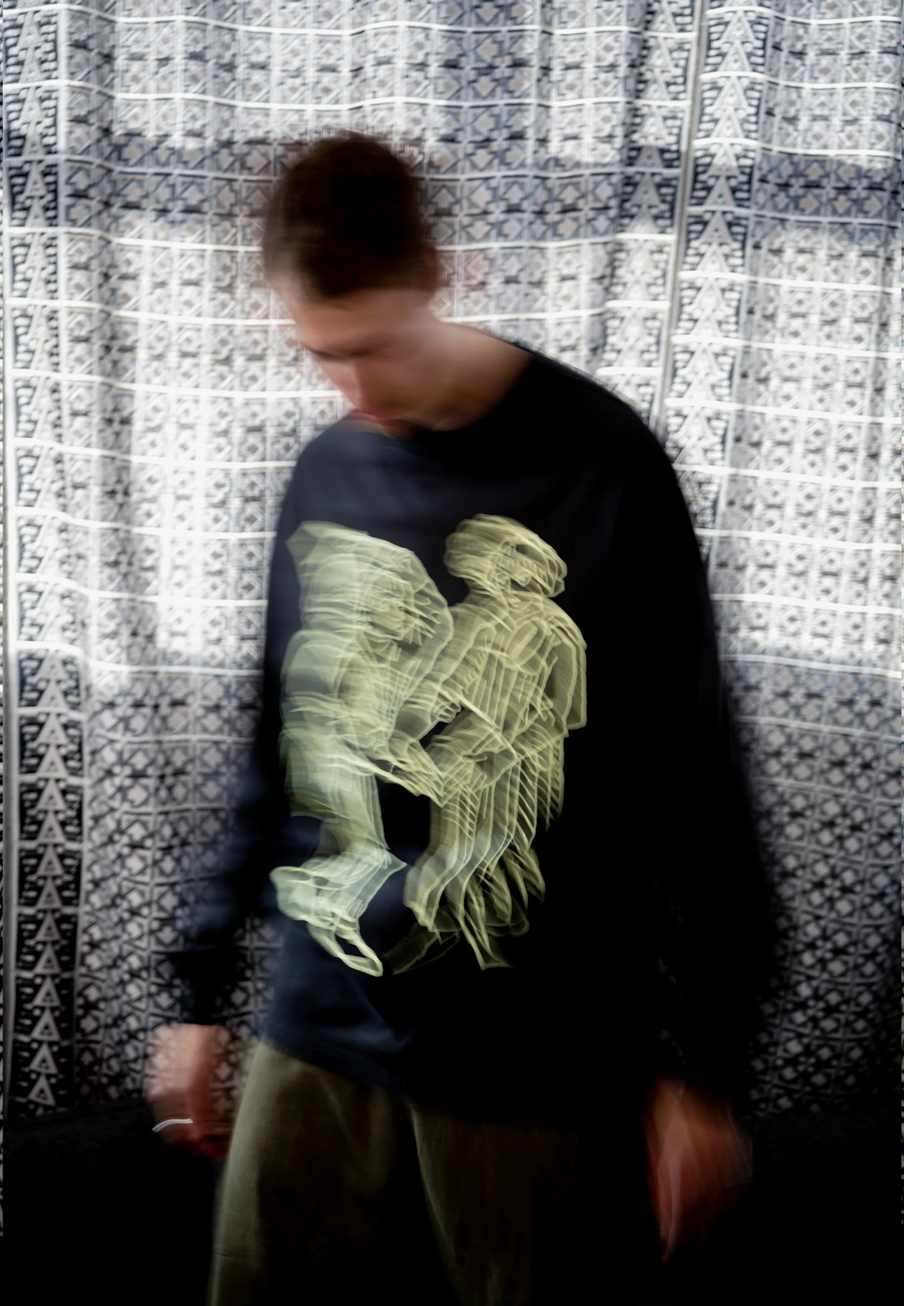 Bastarda Glow In The Dark LS Shirt - Black