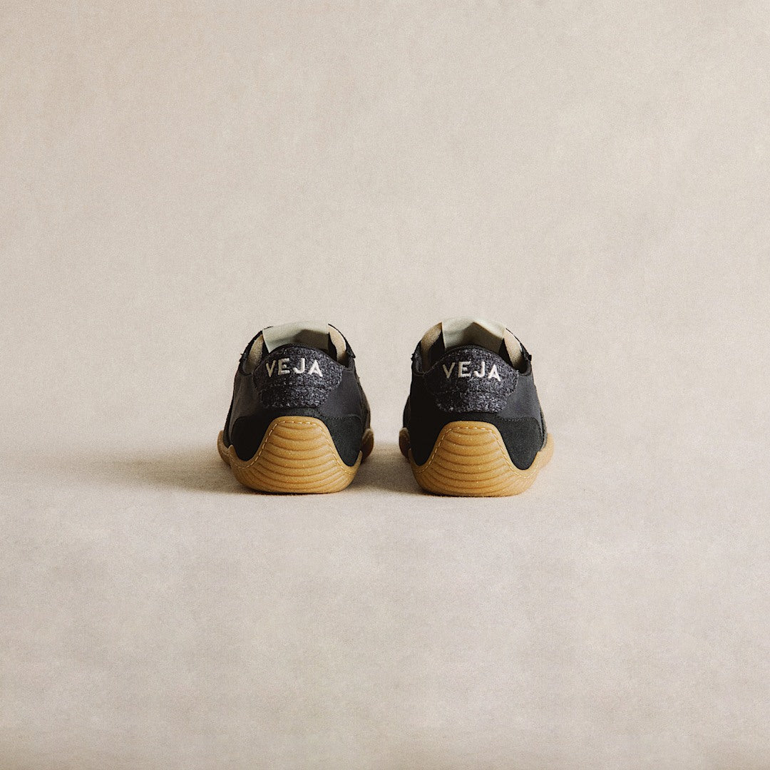 Veja x Baserange Jitsu Nolyn - Black