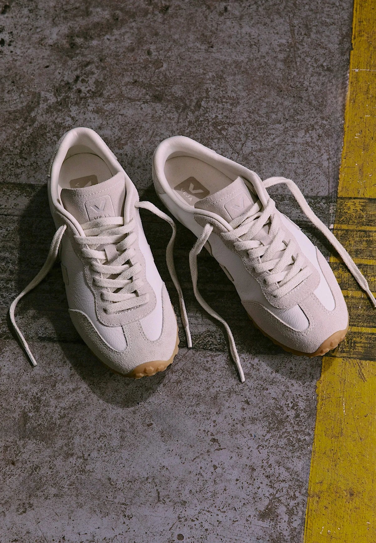 GT Leather - White/Natural