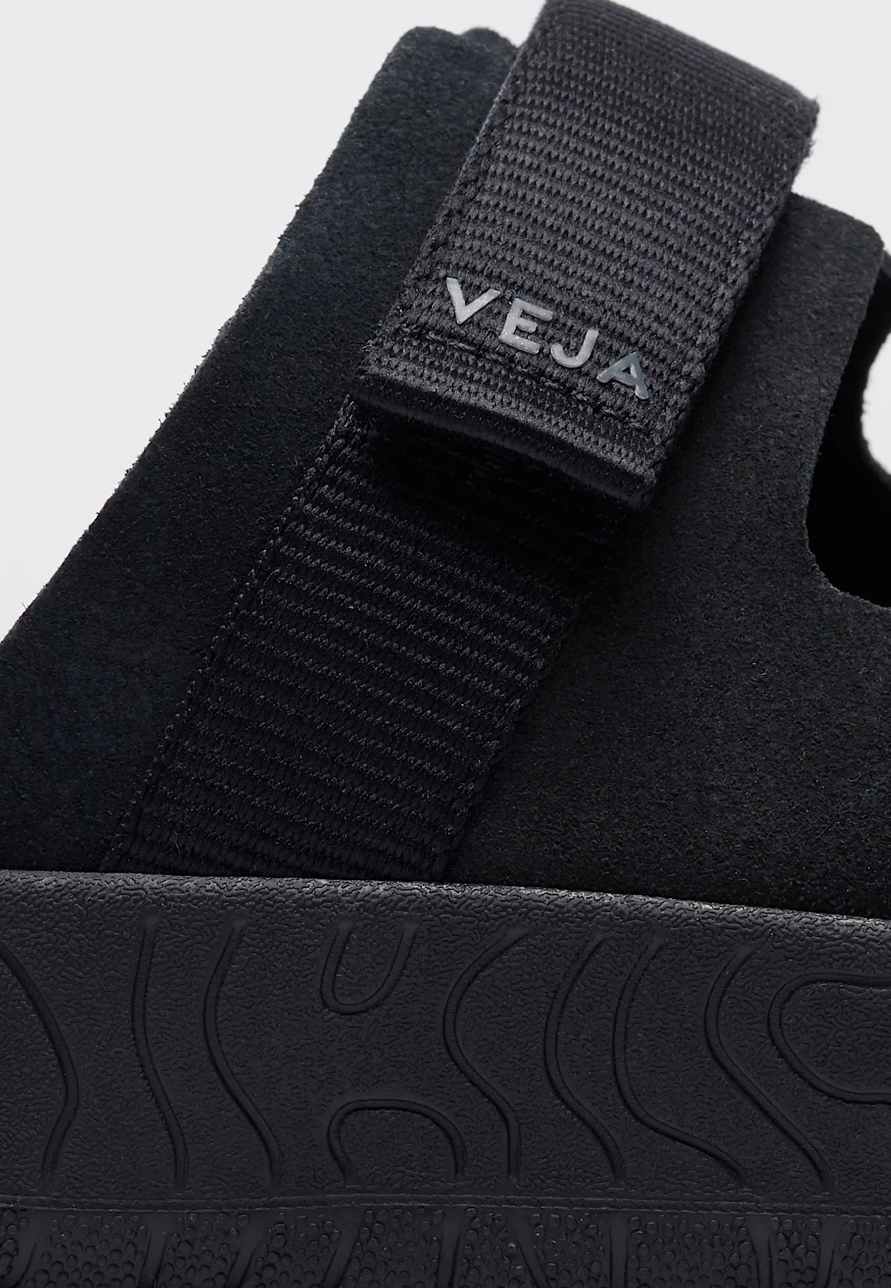 Arpoador Suede - Black