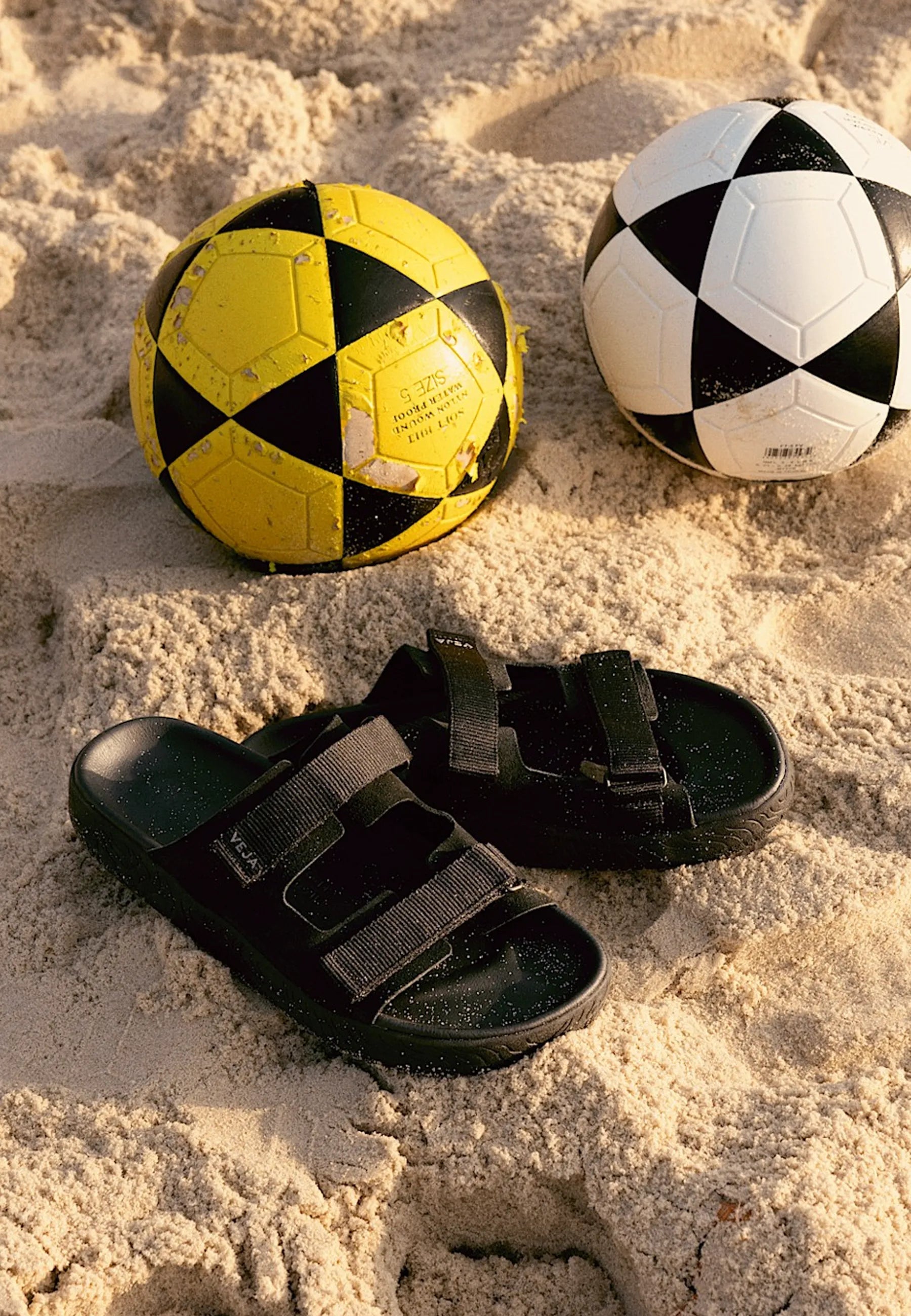 Arpoador Suede - Black