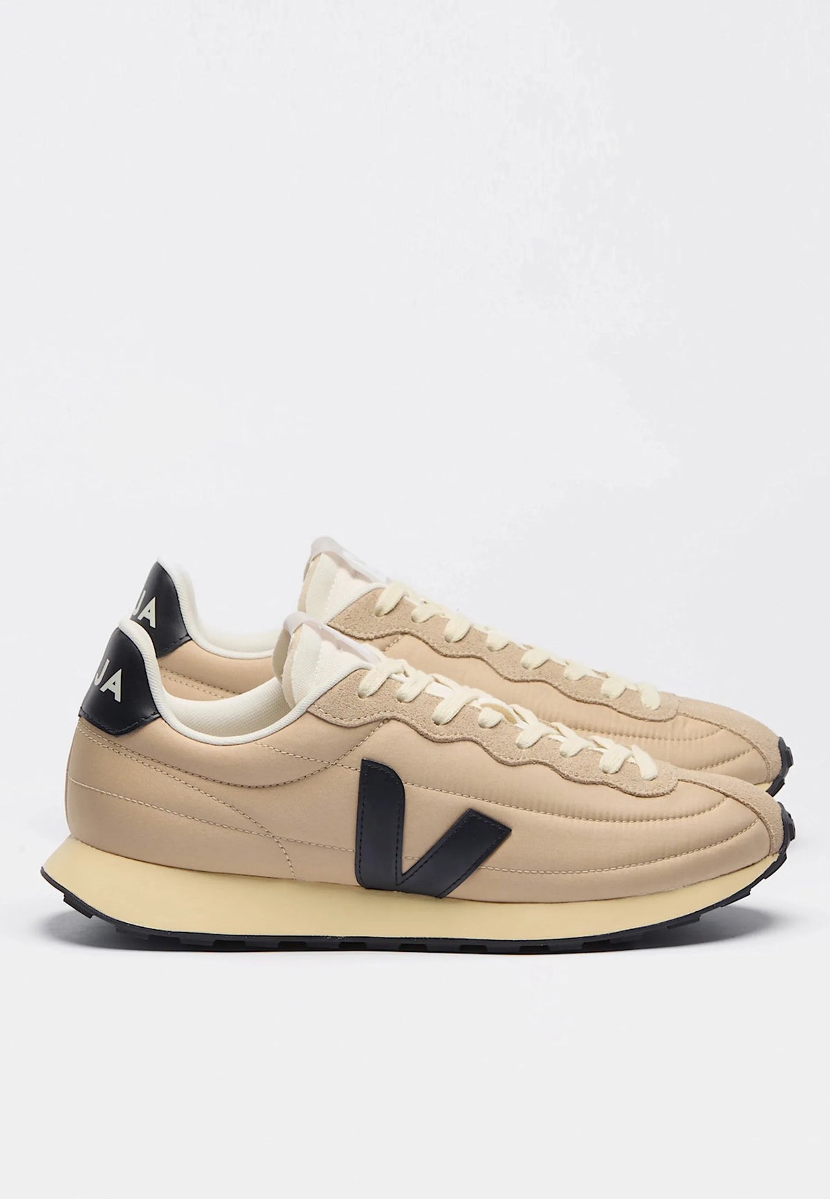 Belem Nolyn - Almond/Black