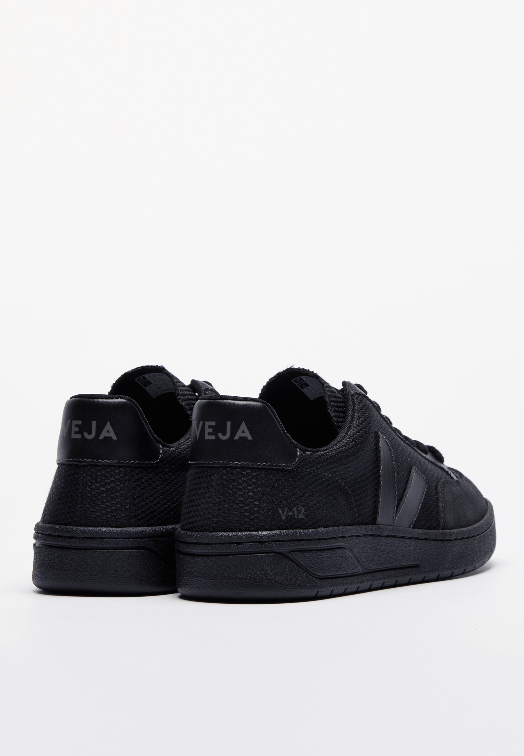 VEJA Buy V-12 B-Mesh Full Black online Good As Gold, NZ