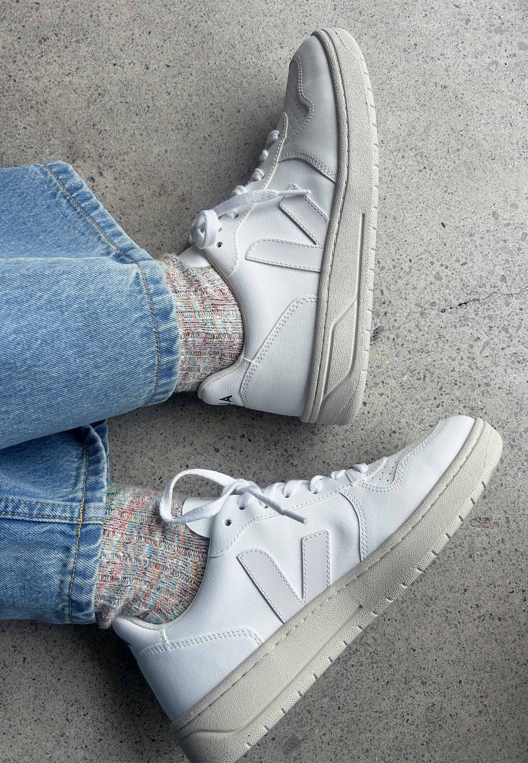 Veja V 10 Femme Veja Buy V10 Leather Extra White/extra White