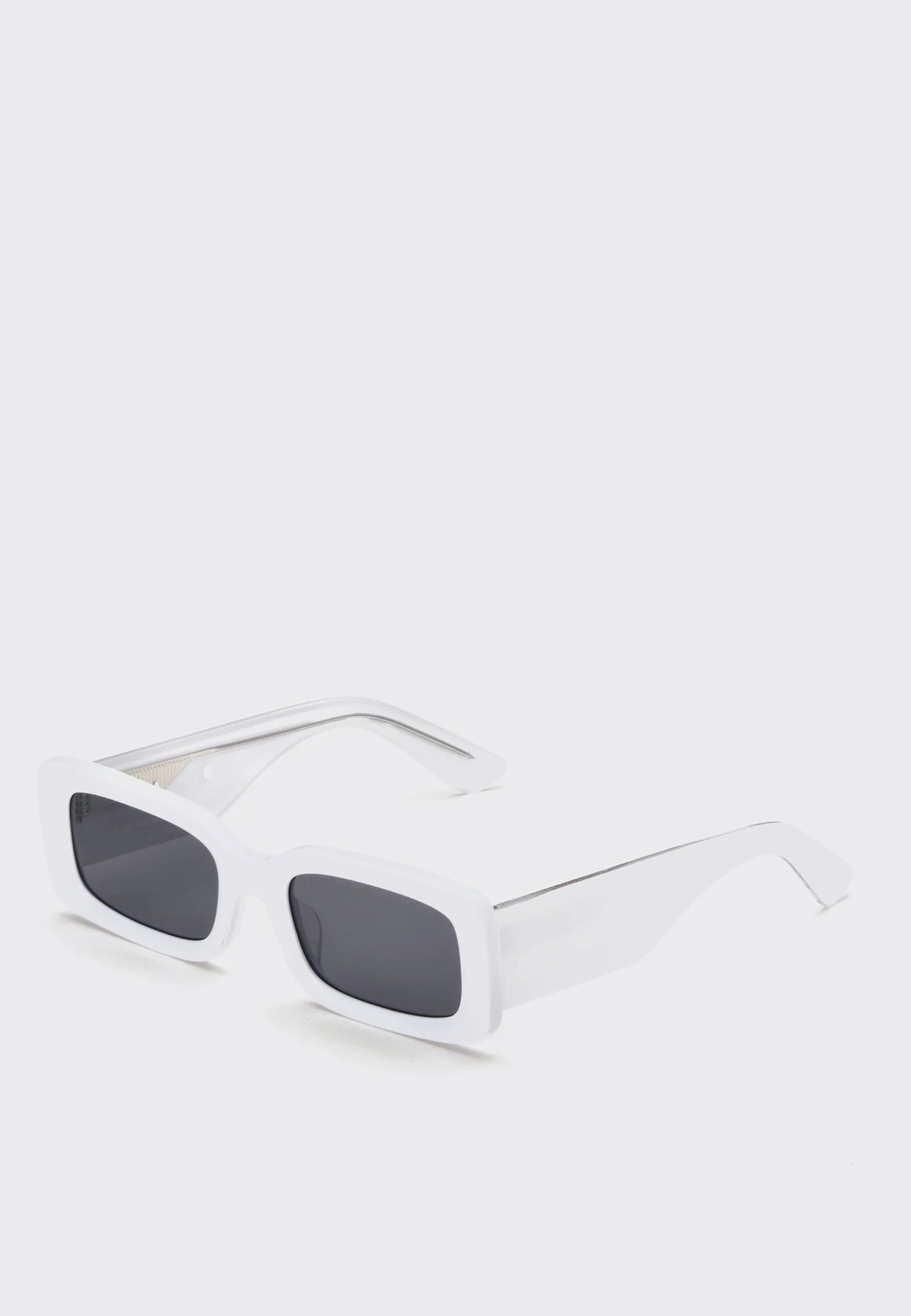 Verve Sunglasses - White/Black