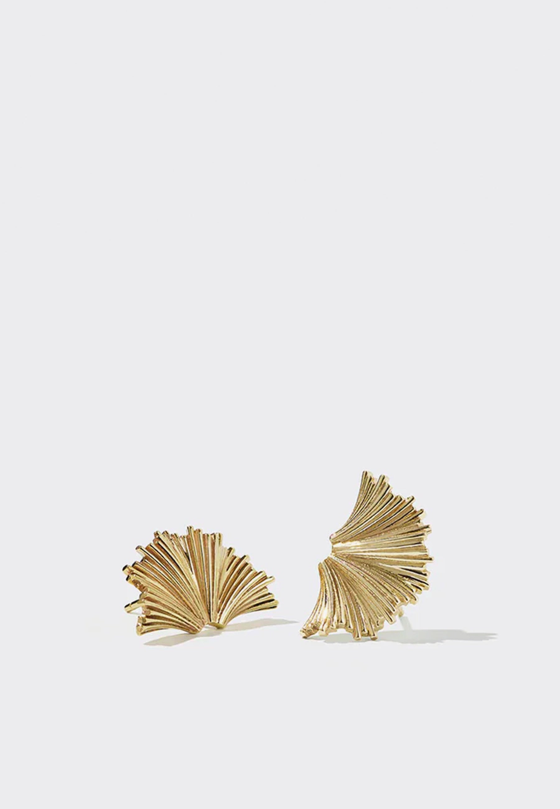 Vita Stud Earrings Medium - Gold Plated