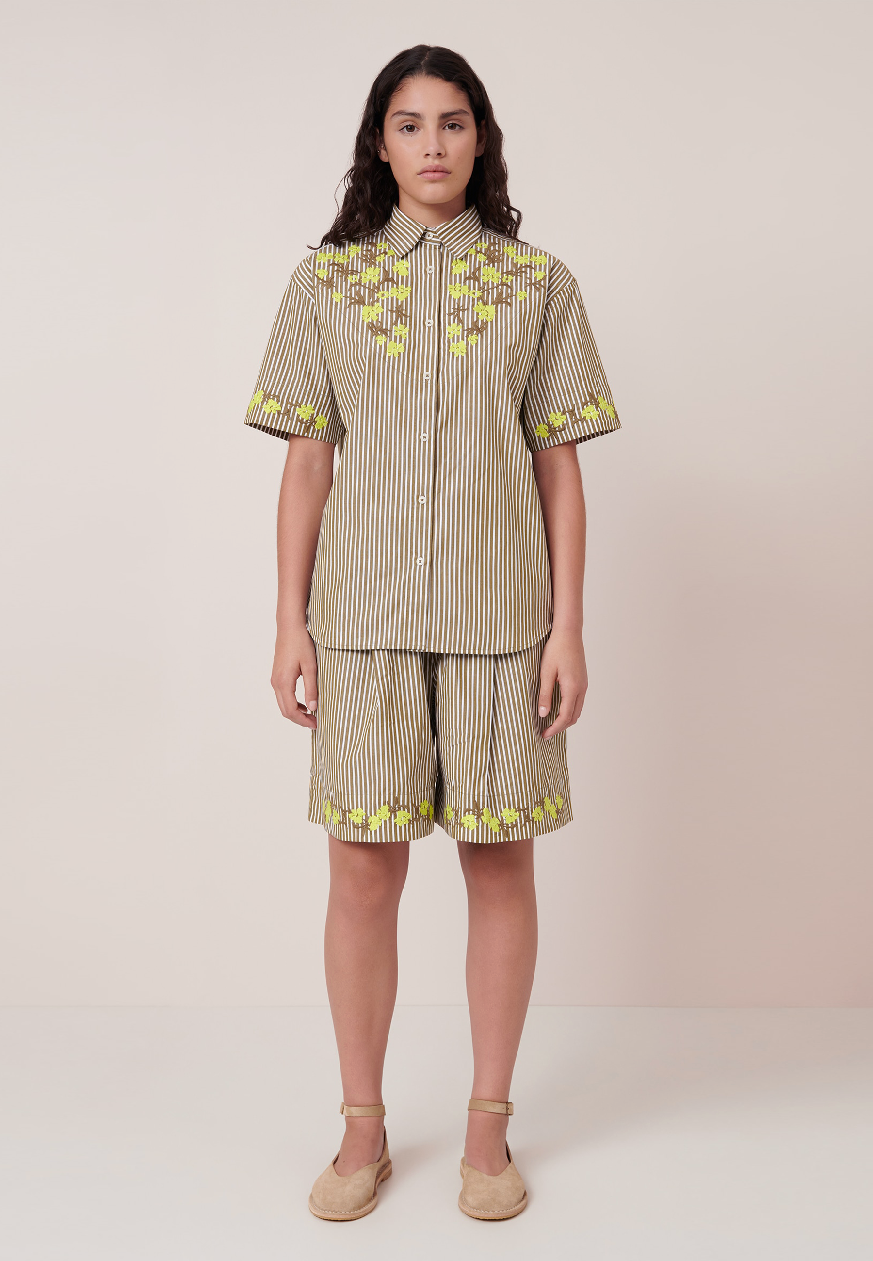 Wildflower Shorts - Treetop Stripe